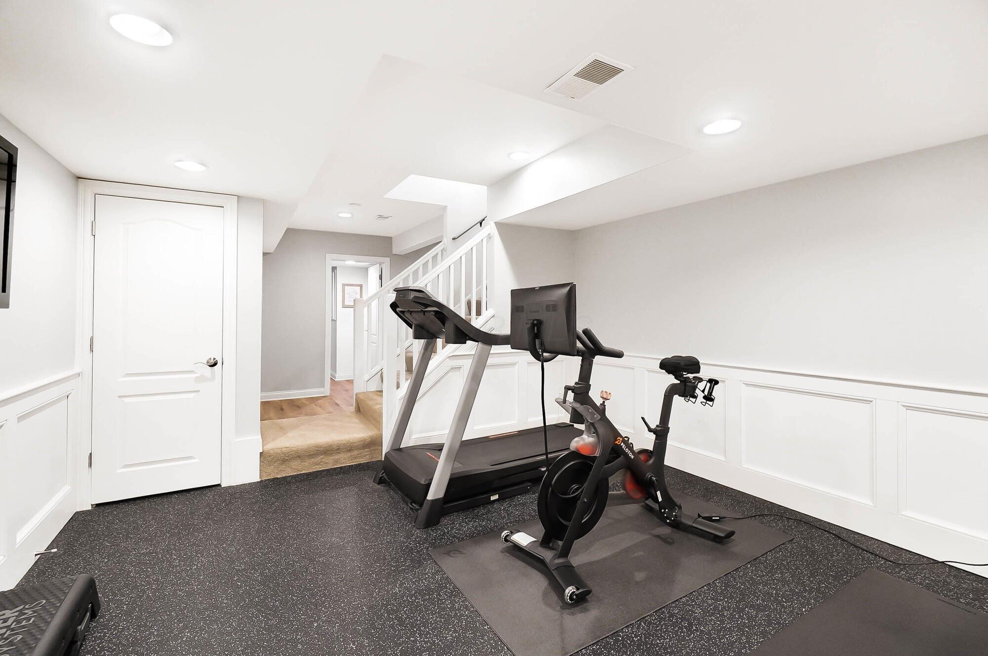 8397 Greenside Drive