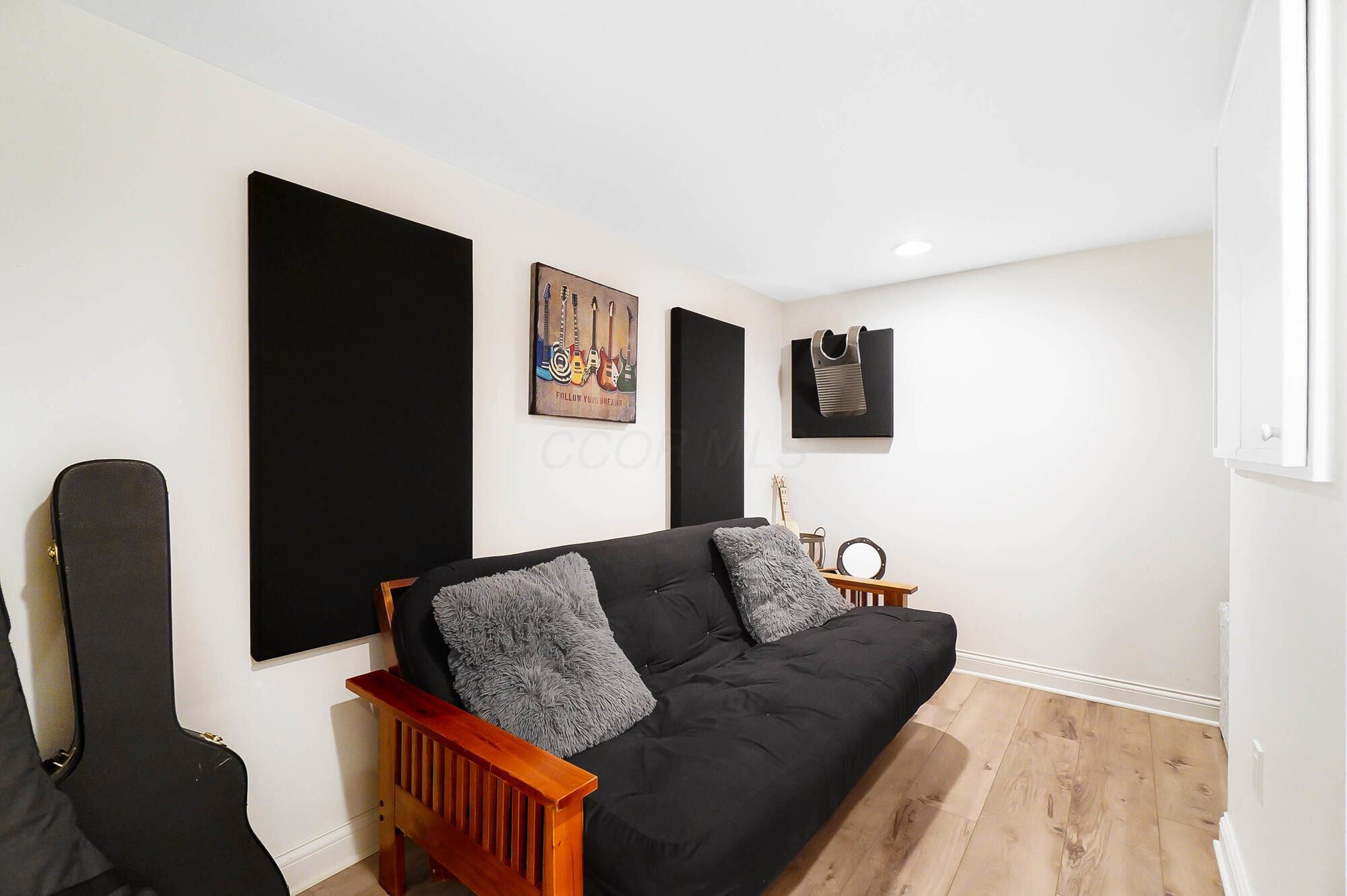 8397 Greenside Drive