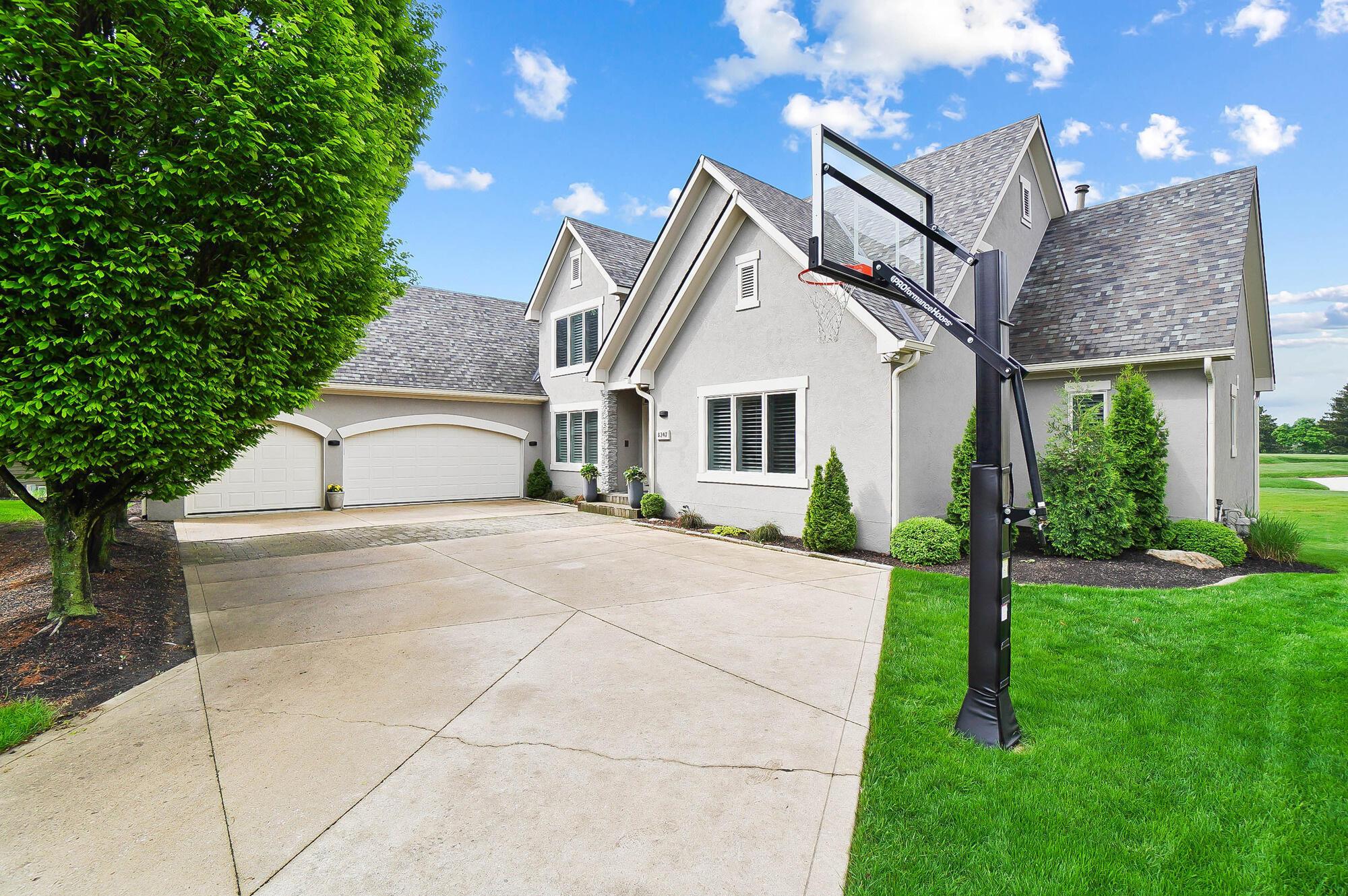 8397 Greenside Drive