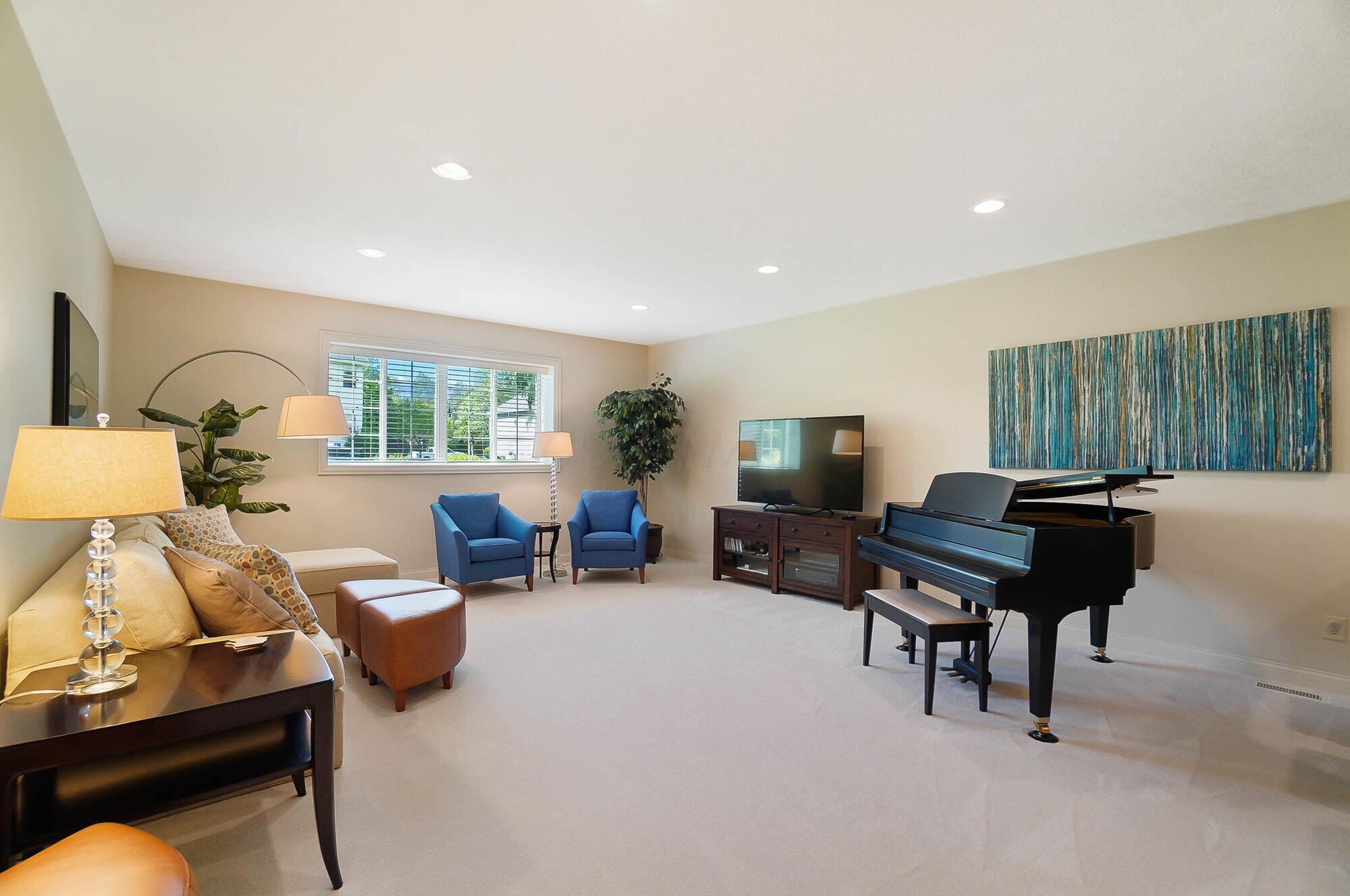 6415 Green Stone Loop