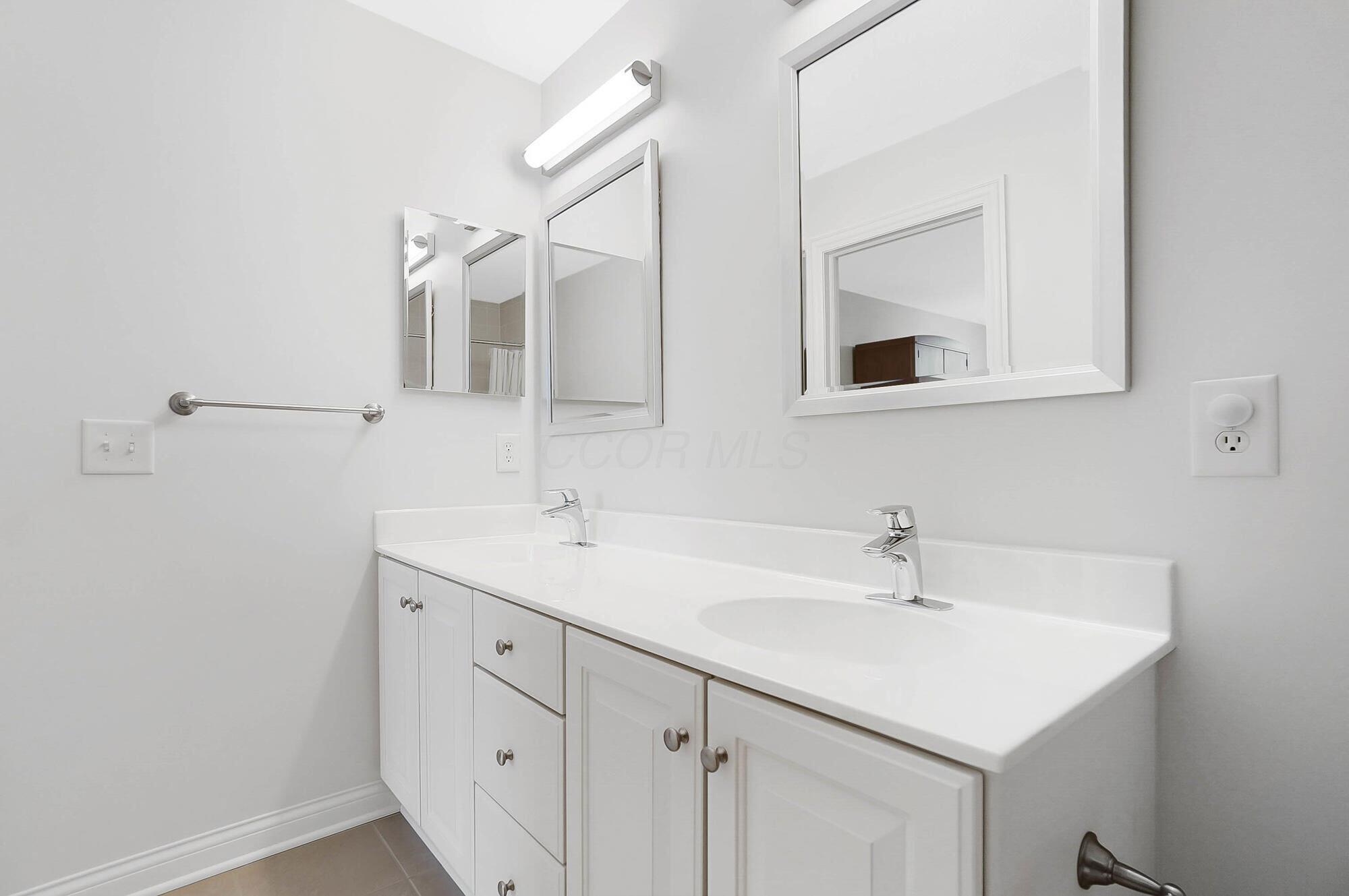 6415 Green Stone Loop