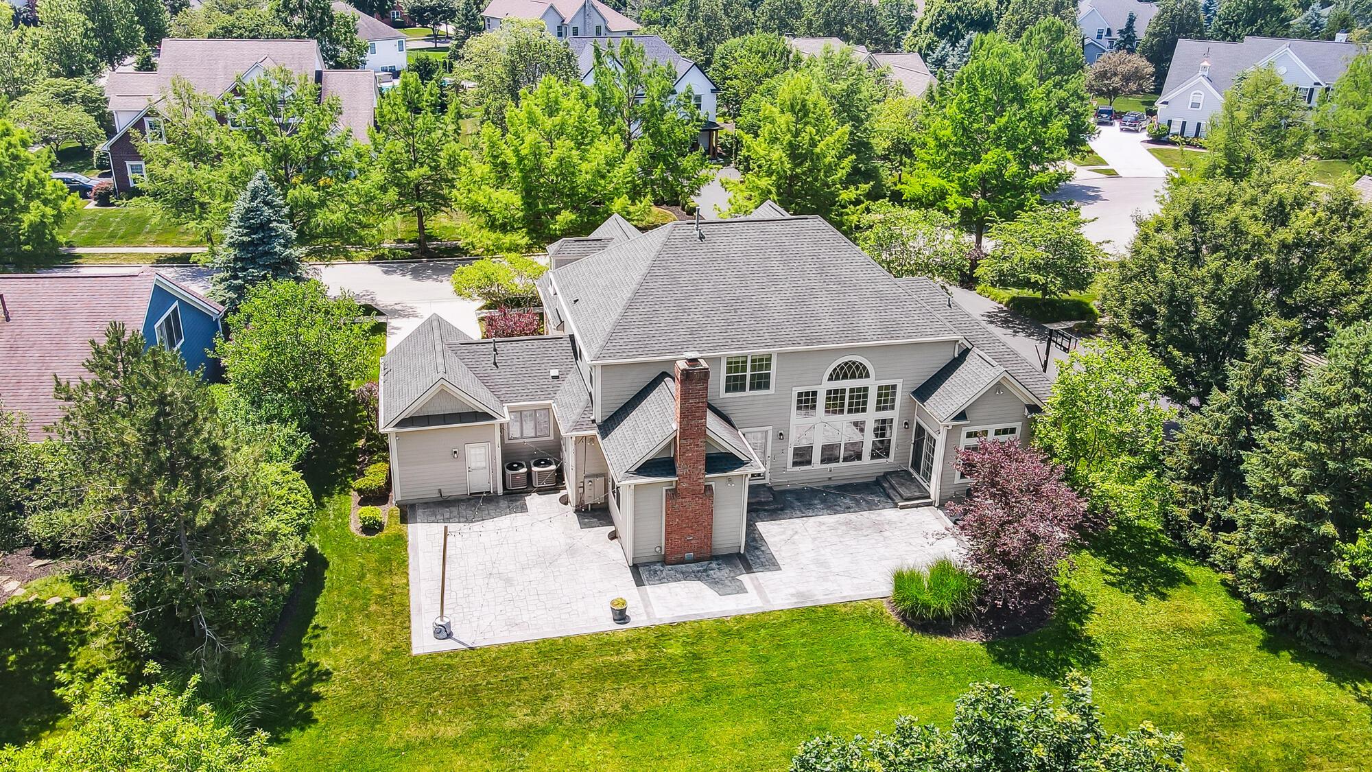8140 Grafton End