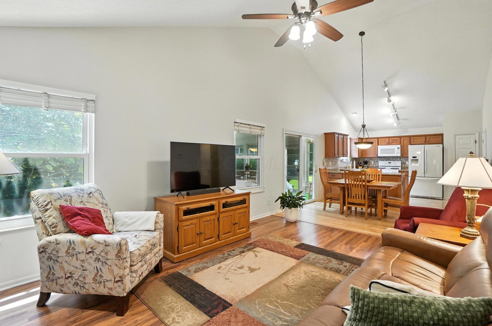 5781 Clearfield Lane