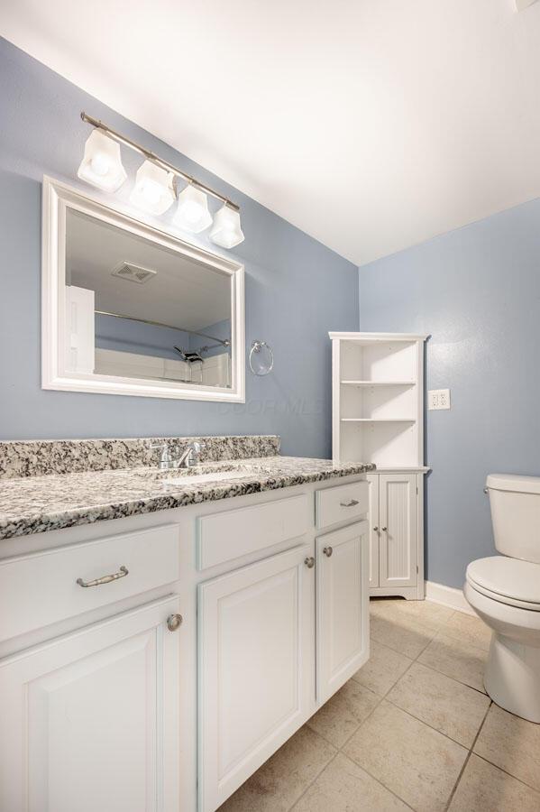 243 Camrose Court