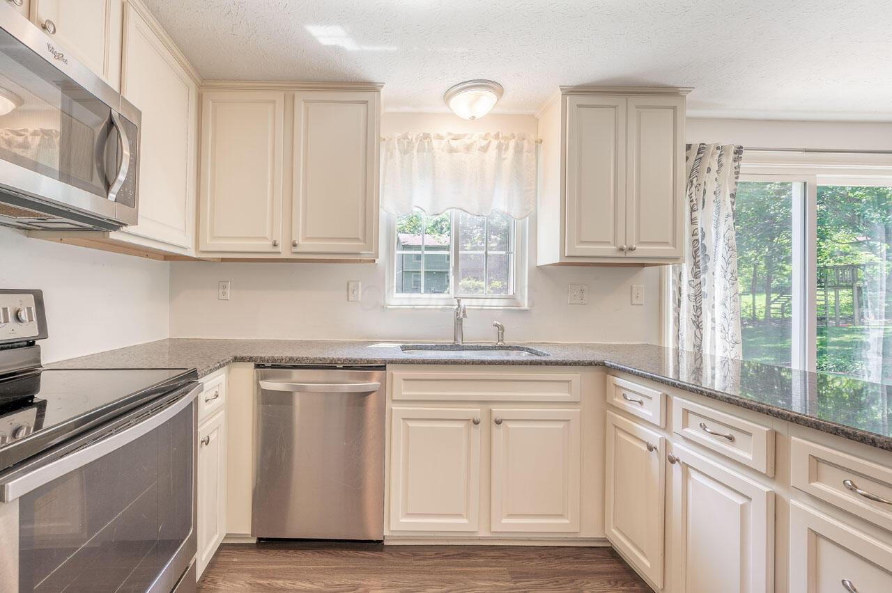 243 Camrose Court