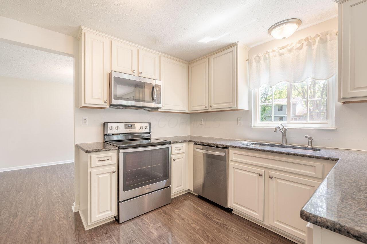 243 Camrose Court