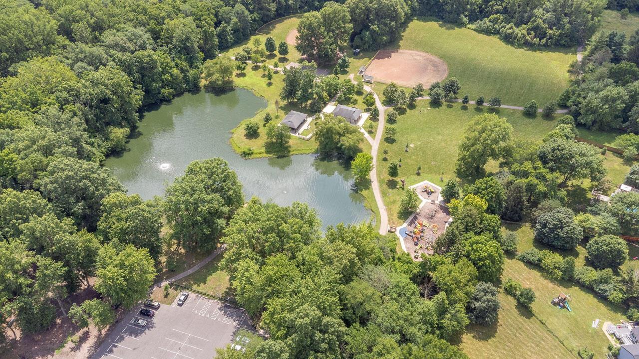 243 Camrose Court