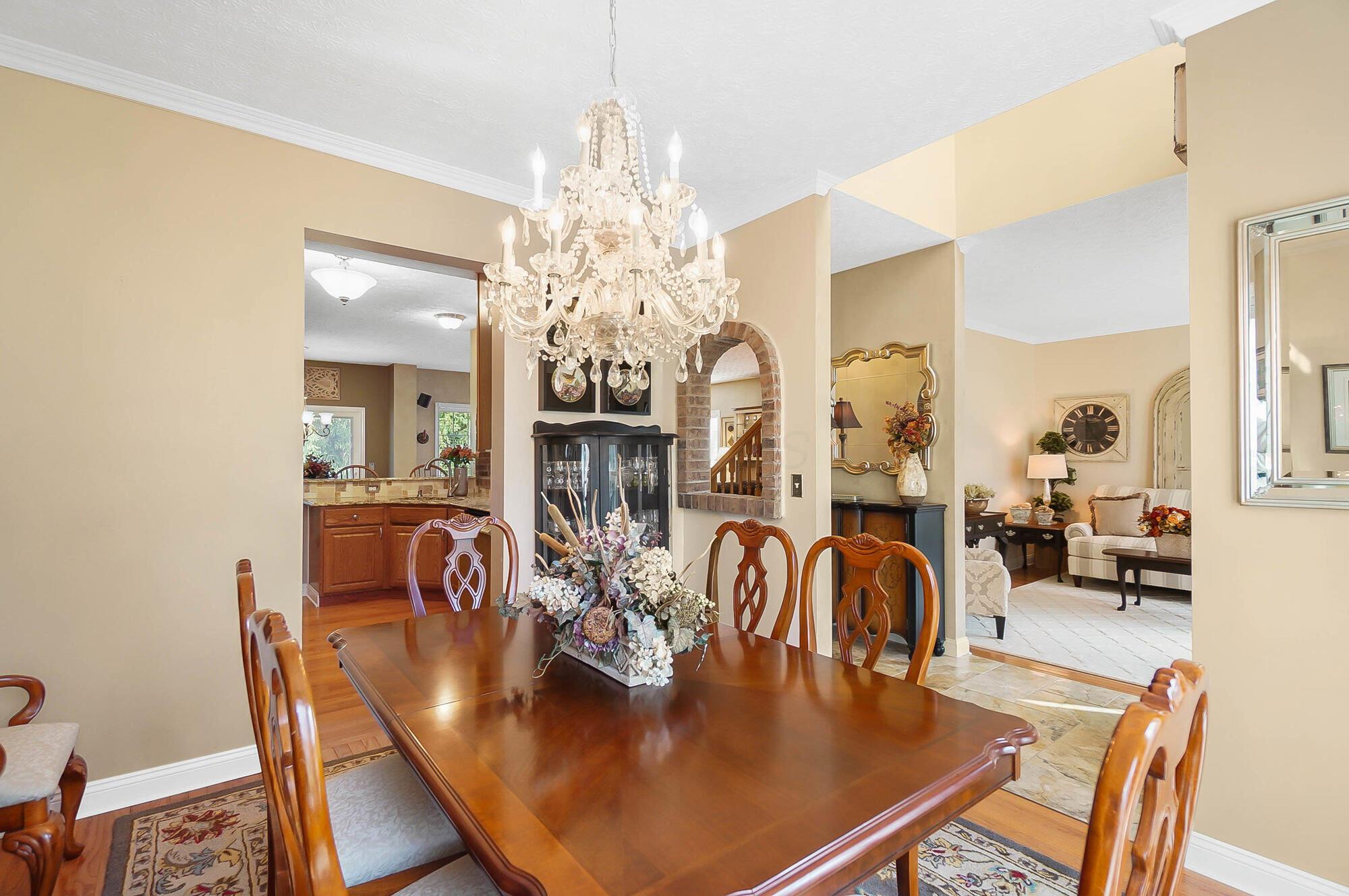 7472 Maynooth Drive