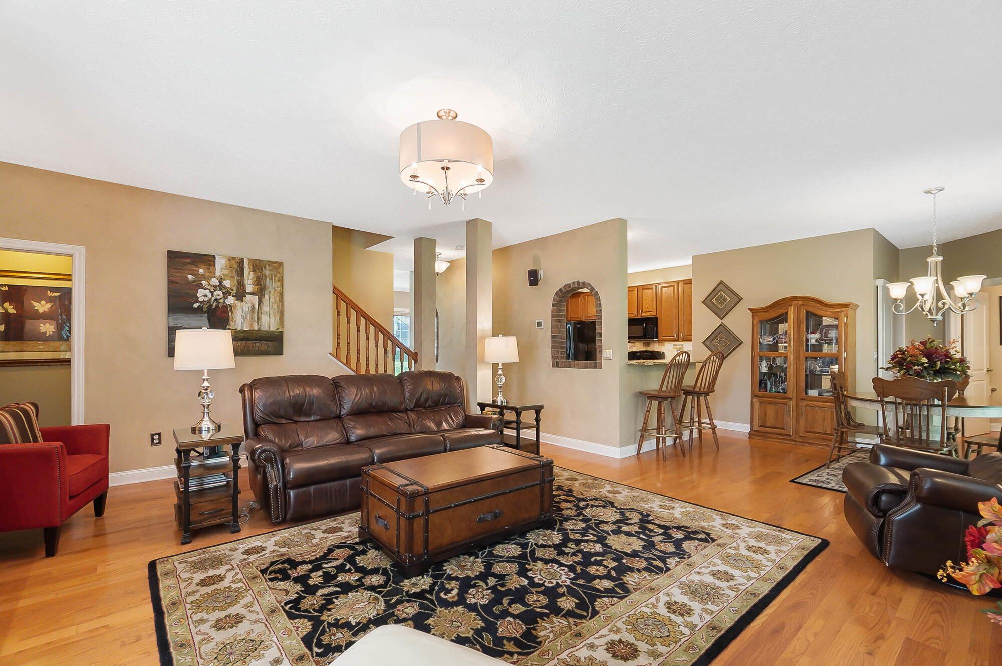 7472 Maynooth Drive