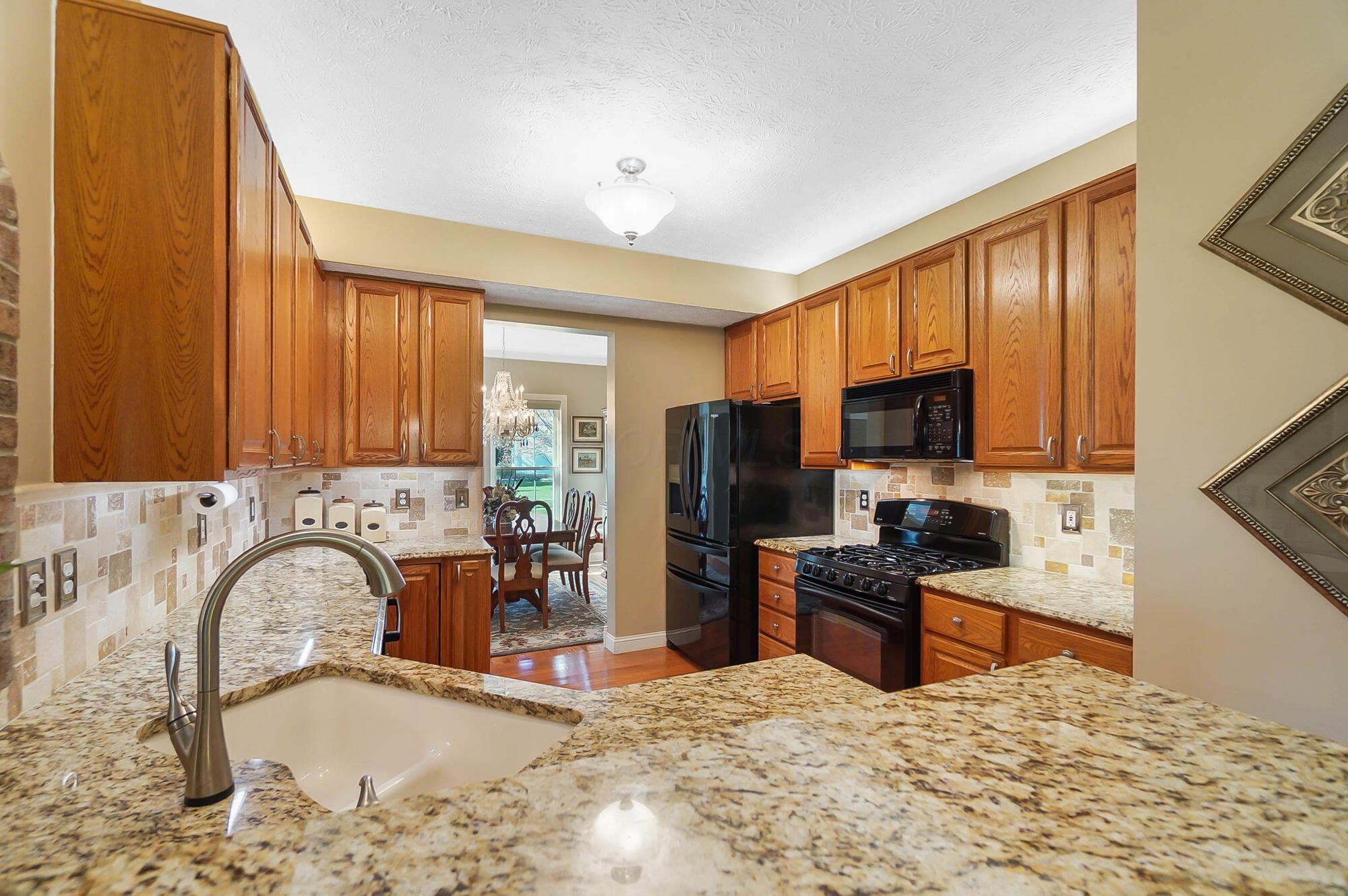 7472 Maynooth Drive