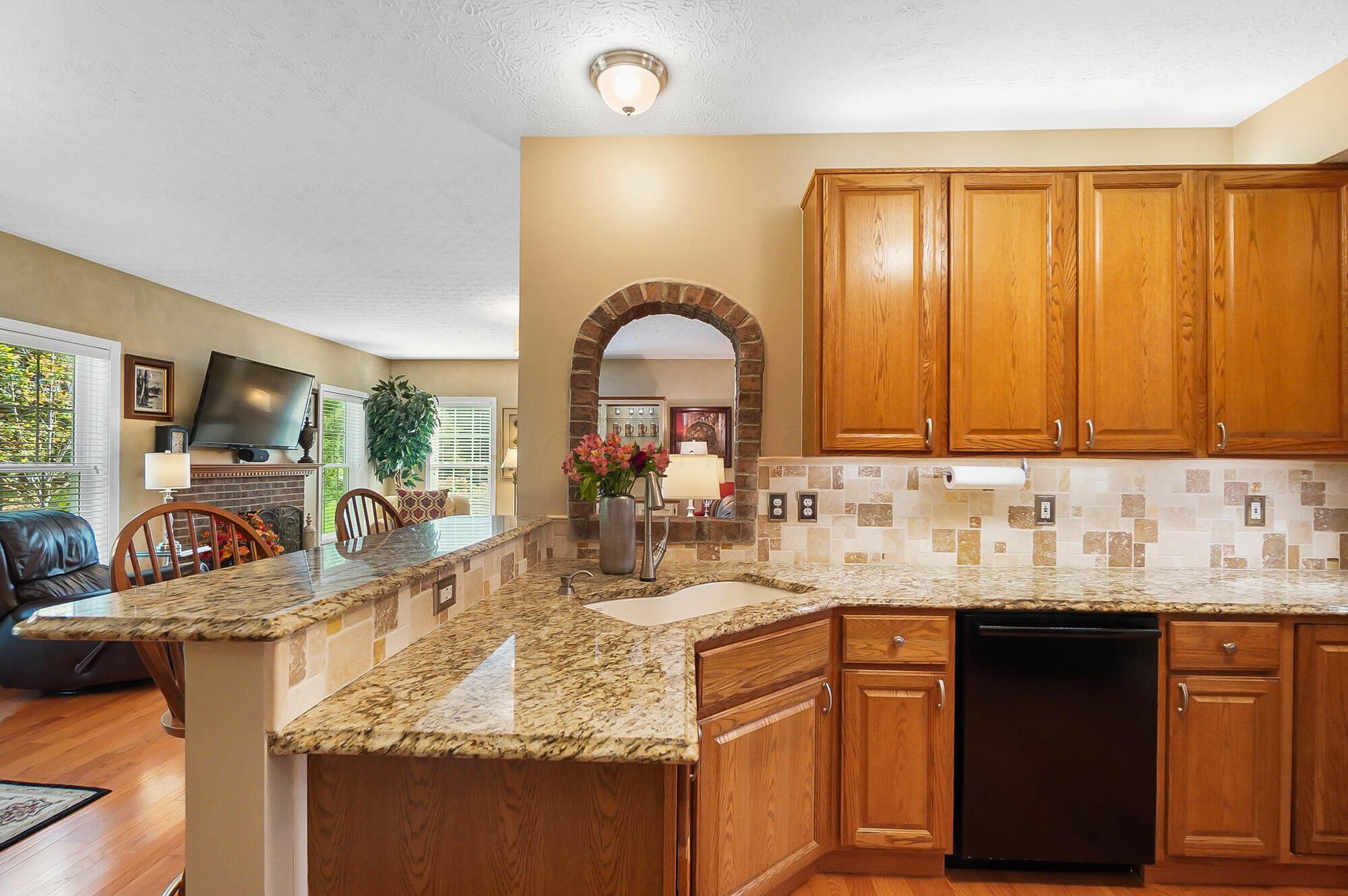7472 Maynooth Drive