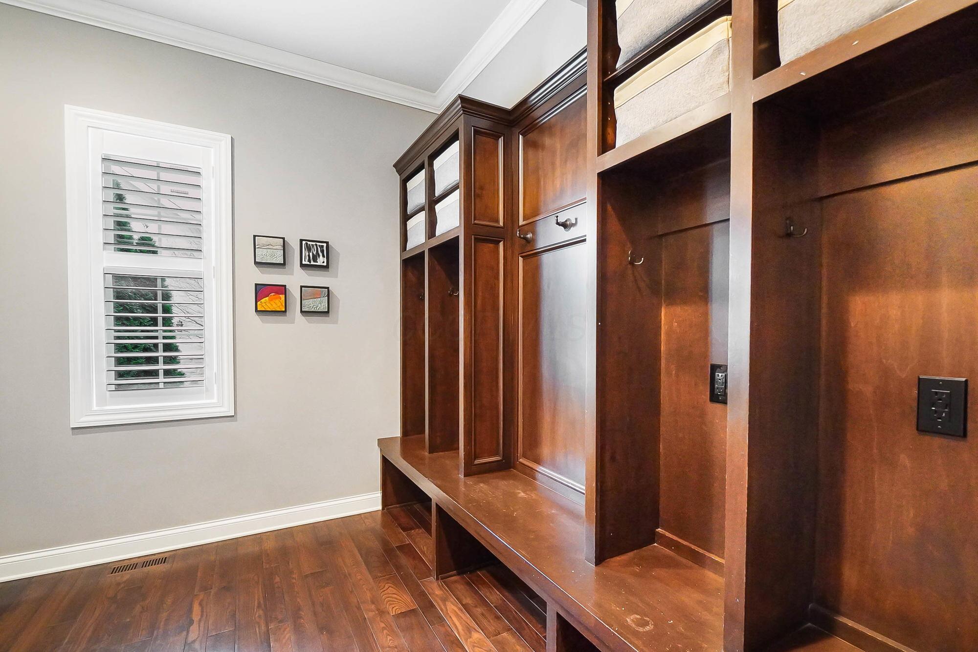 7126 Wilton Chase