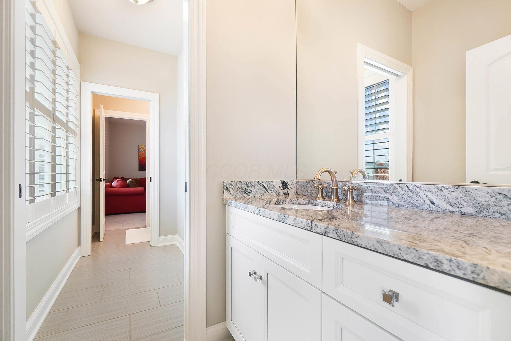 7126 Wilton Chase