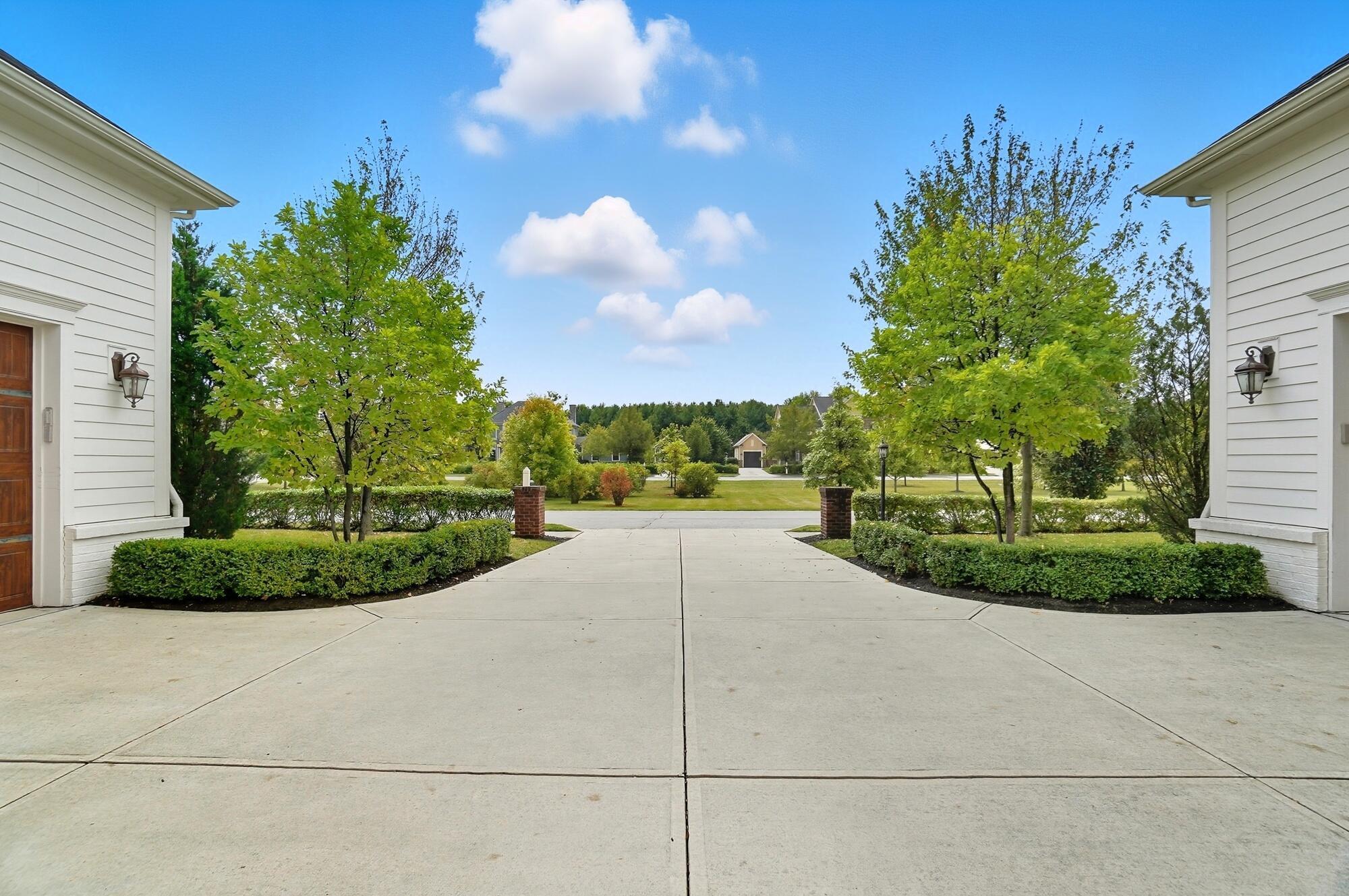 7126 Wilton Chase