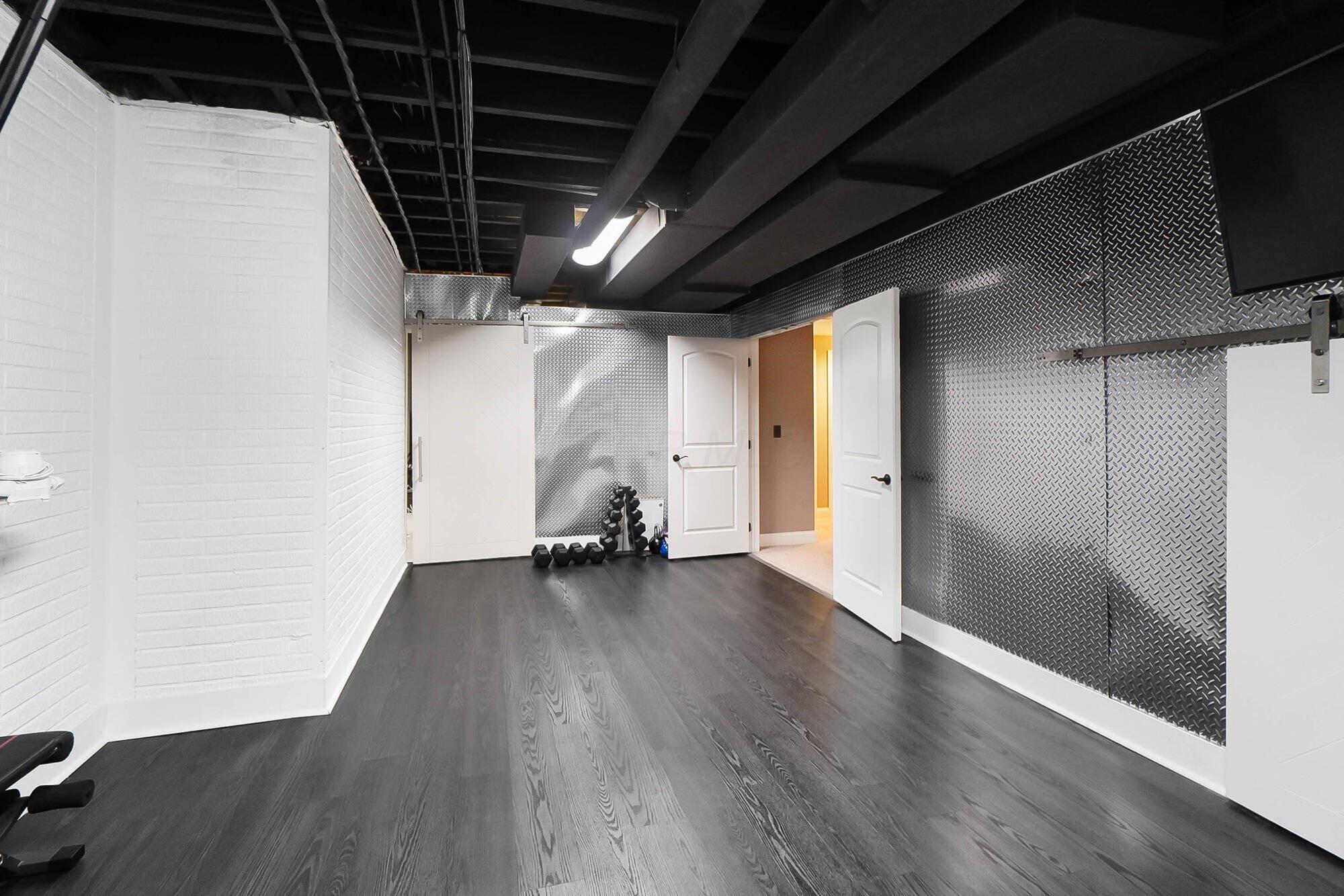 7126 Wilton Chase