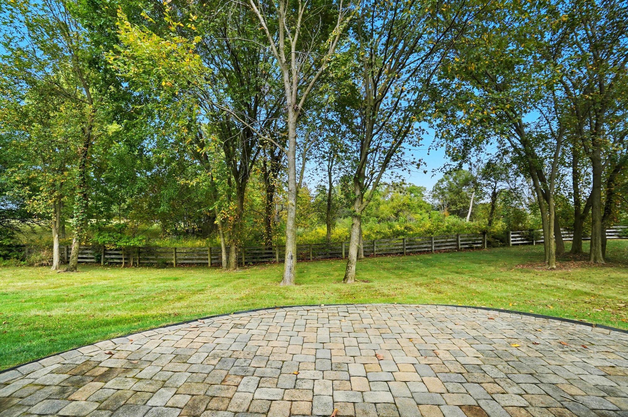 7126 Wilton Chase