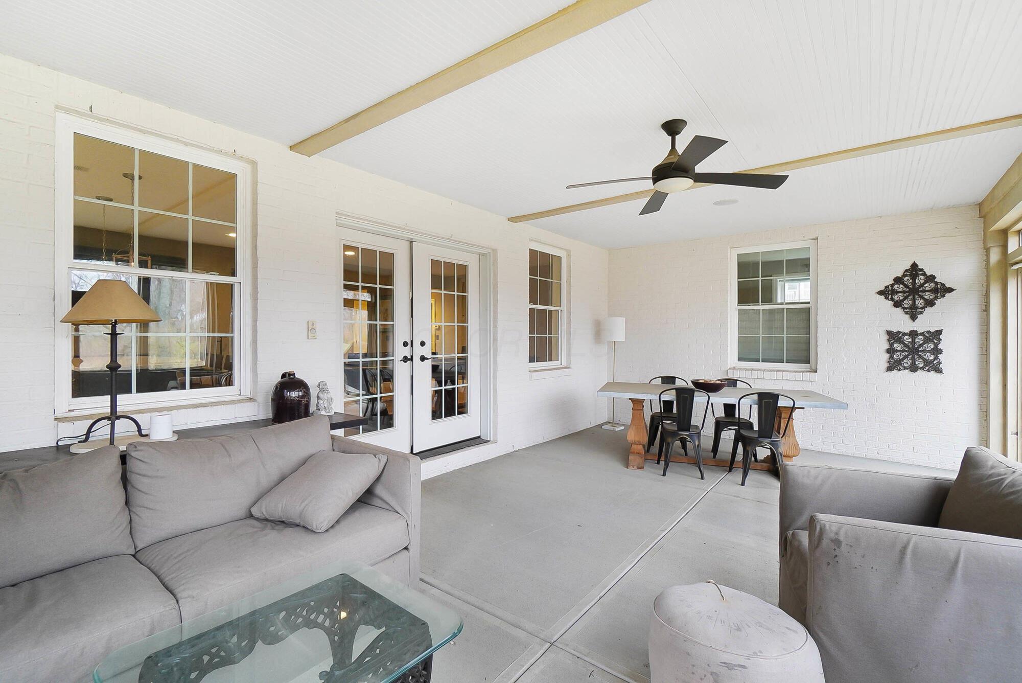 7126 Wilton Chase