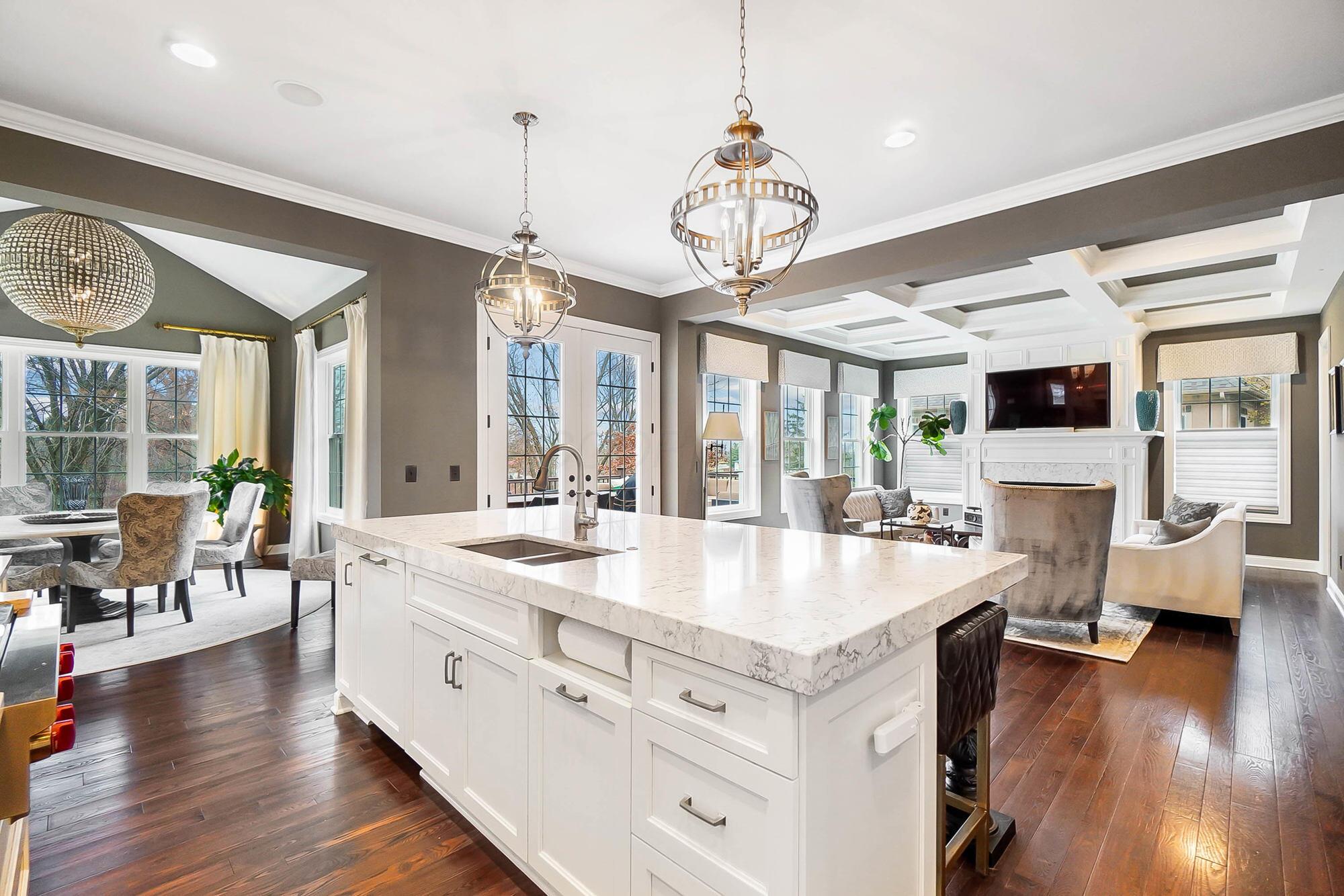 7126 Wilton Chase