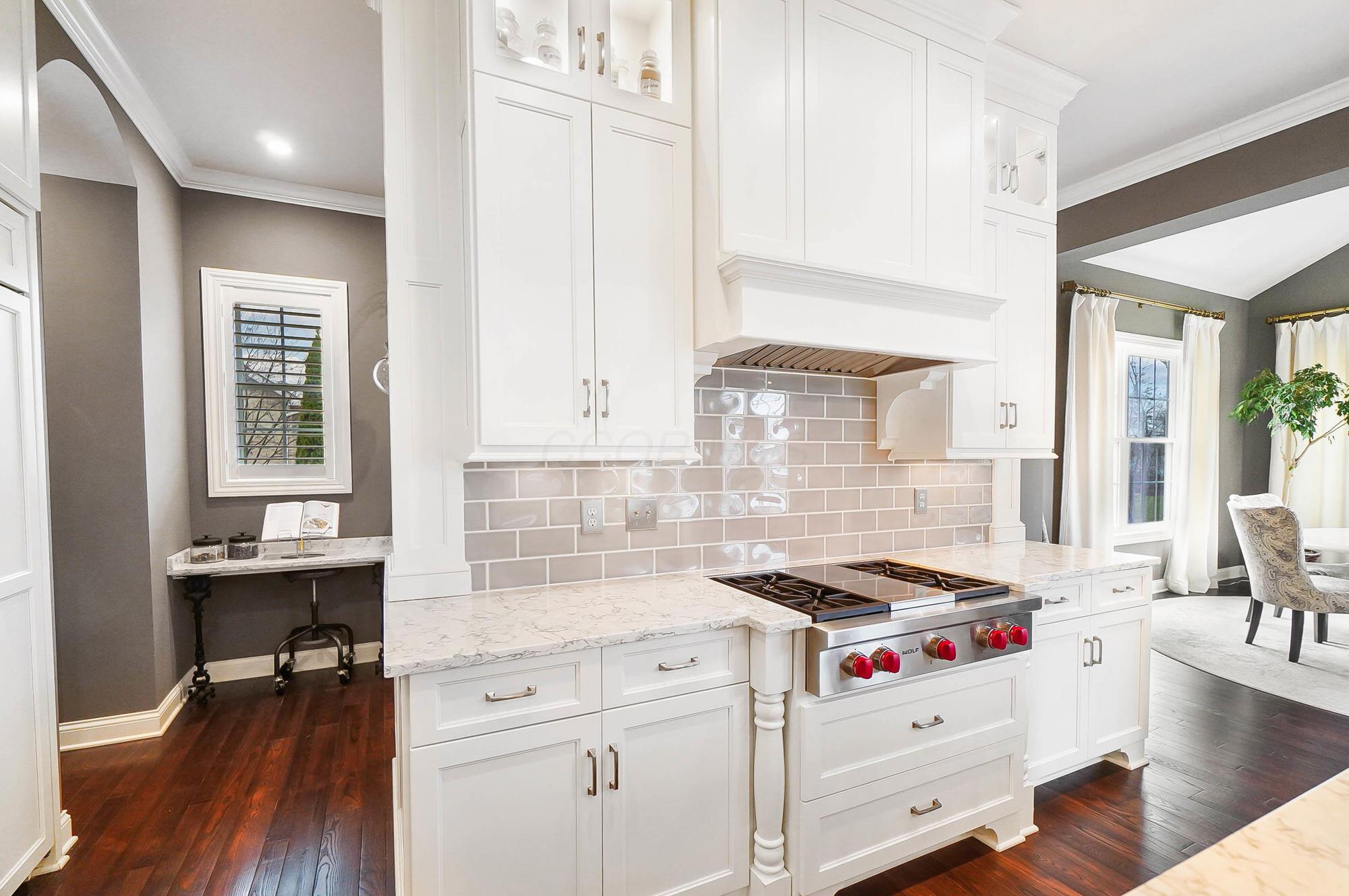 7126 Wilton Chase
