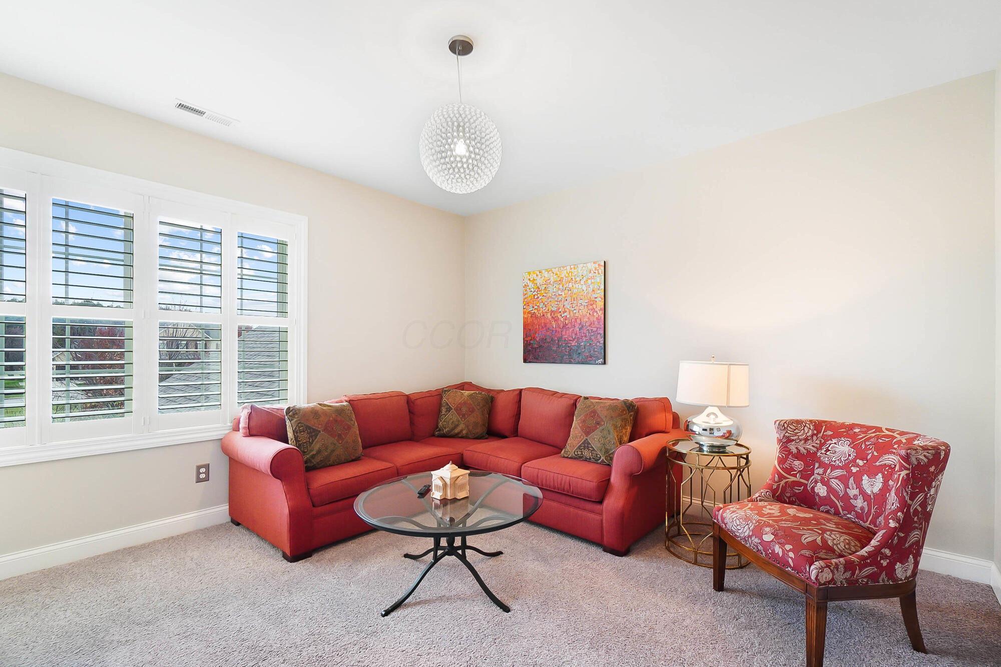 7126 Wilton Chase