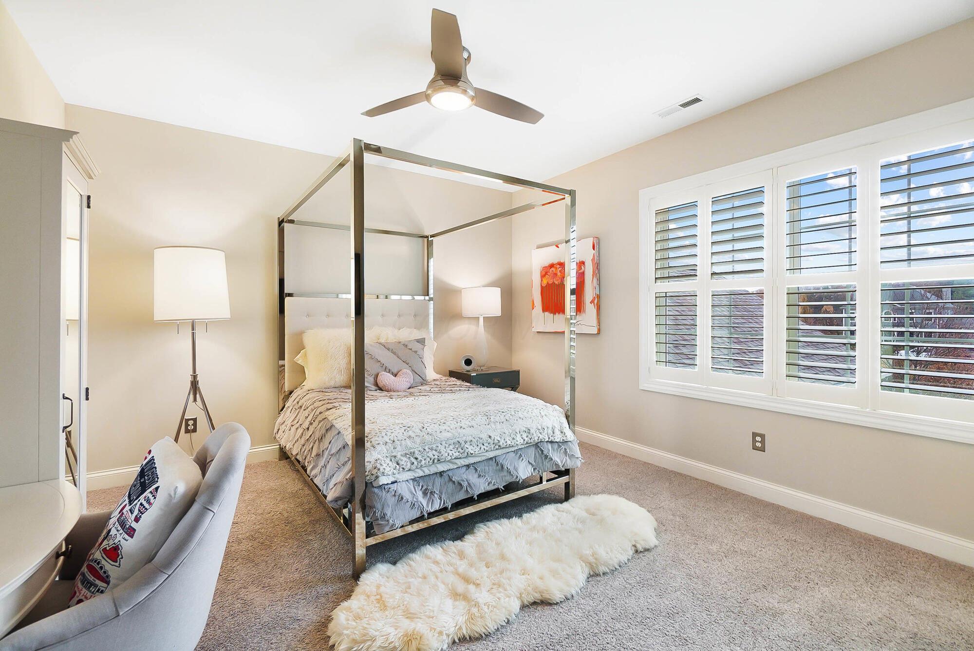 7126 Wilton Chase