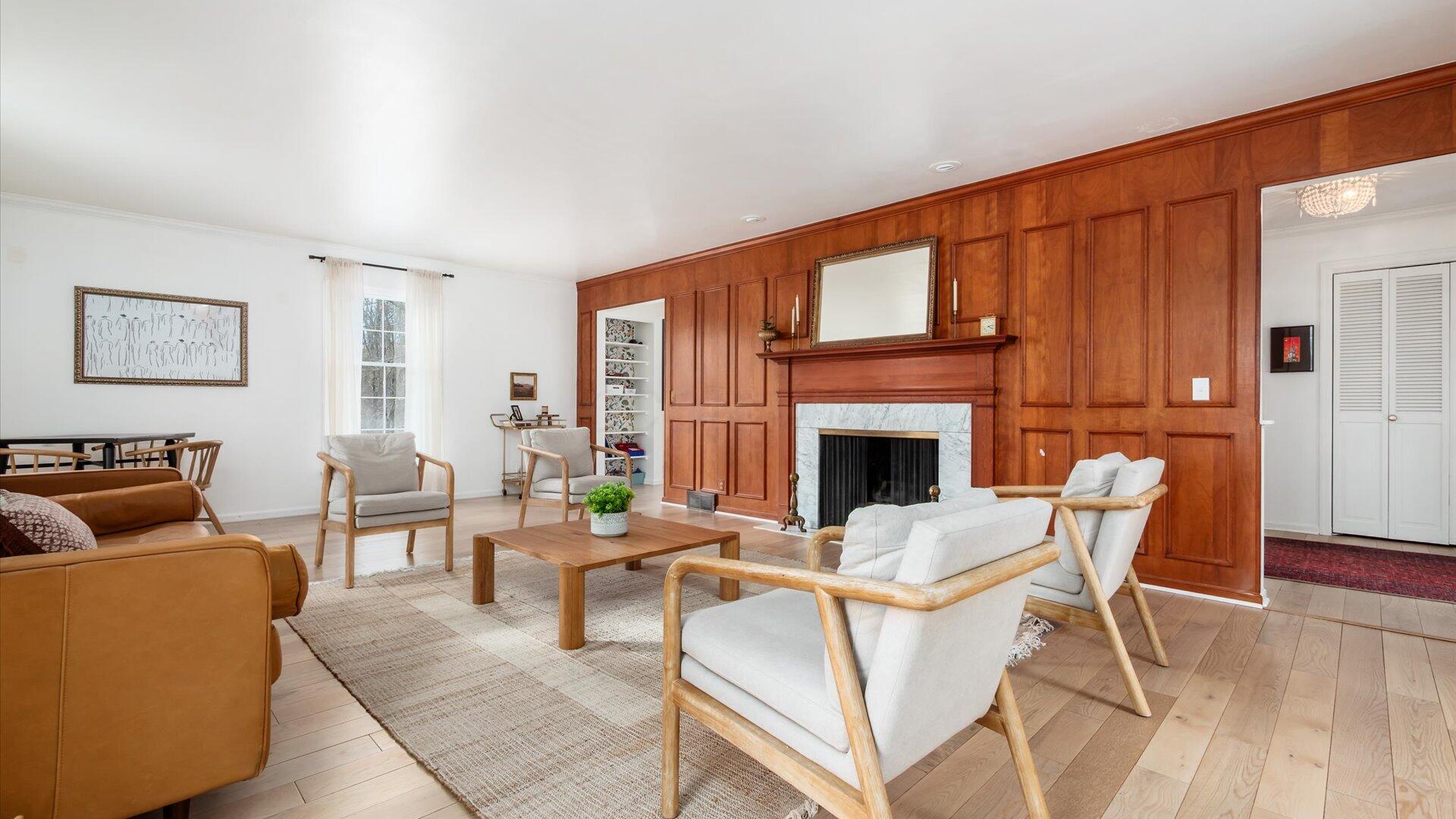 160 Edgewood Drive