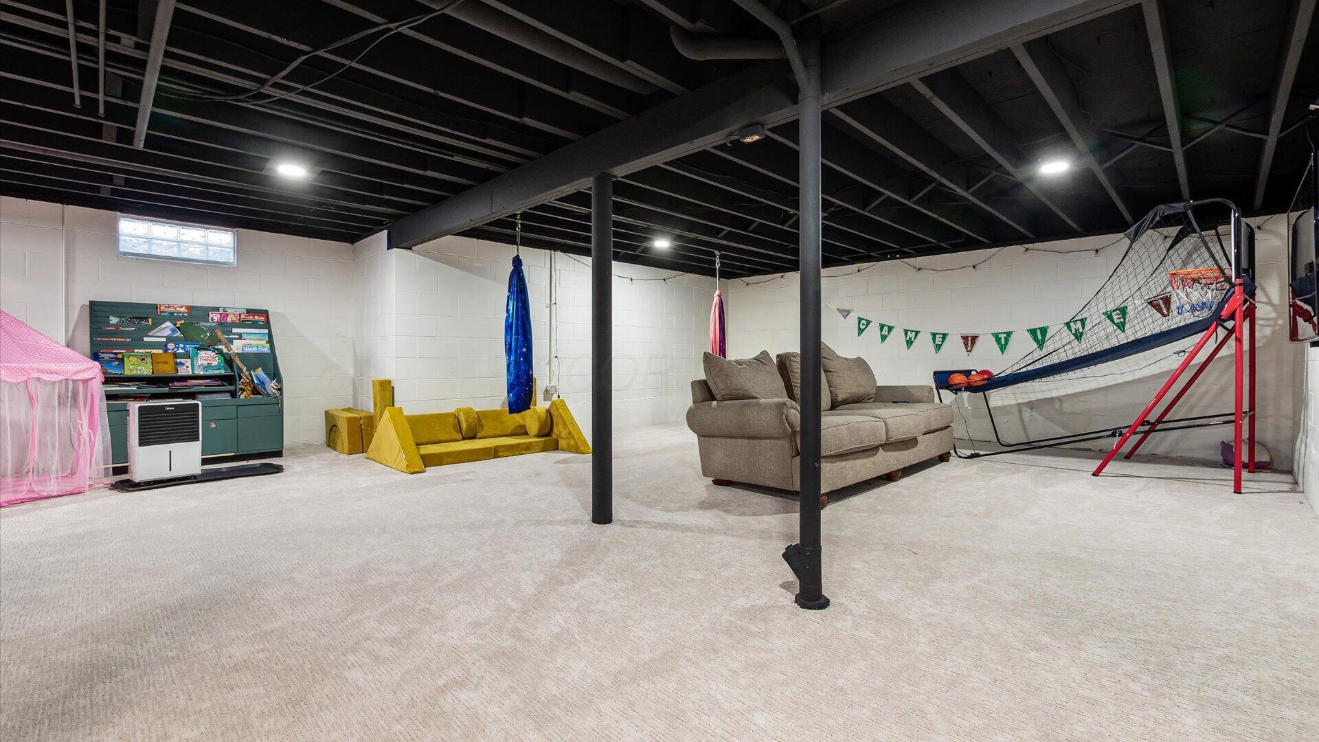 160 Edgewood Drive