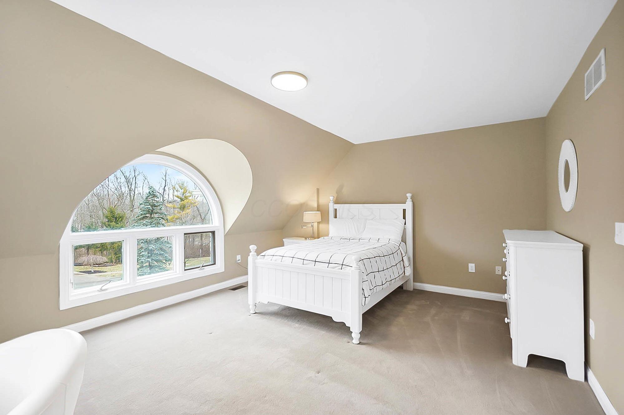 5119 Reserve Drive