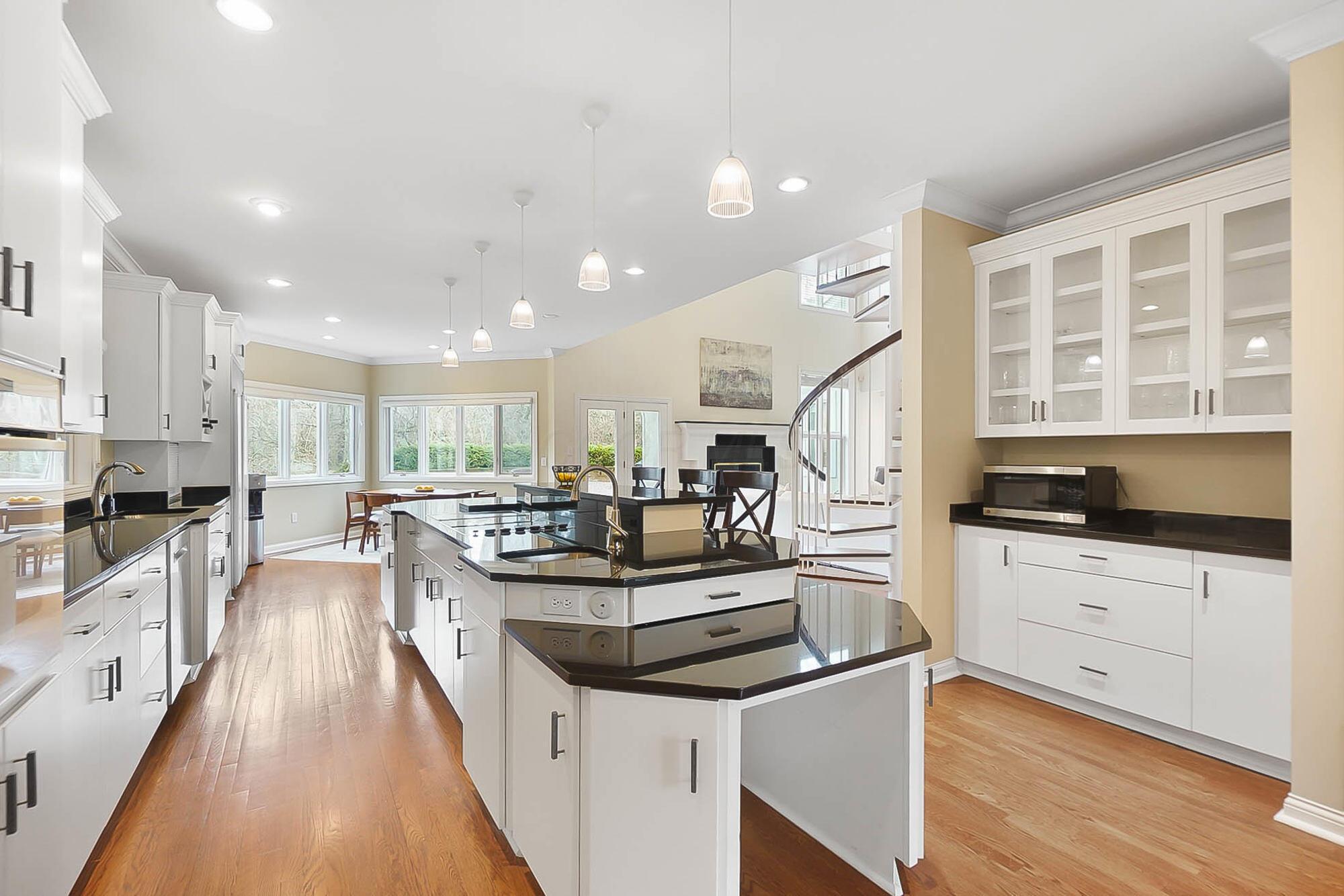 5119 Reserve Drive