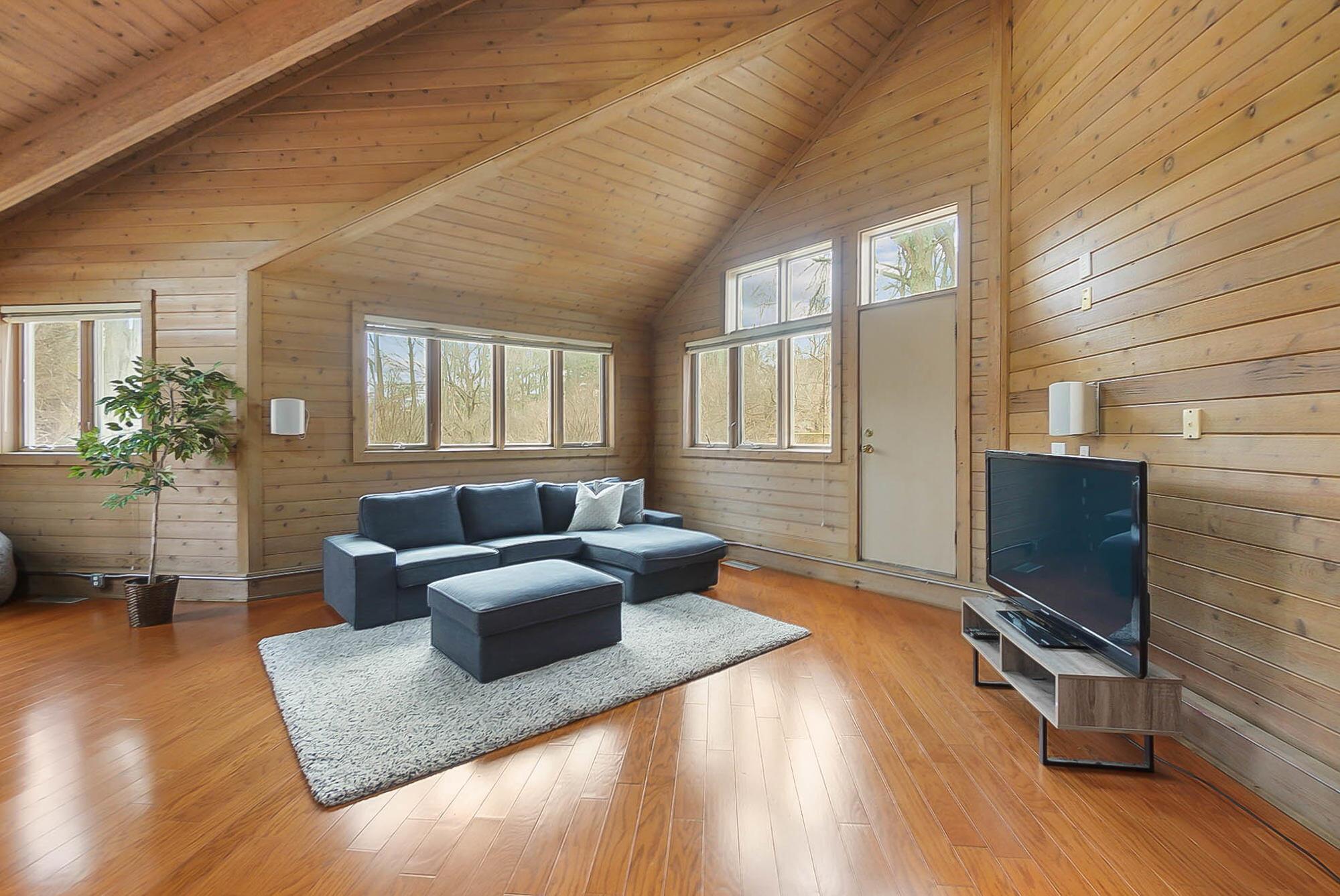 5119 Reserve Drive