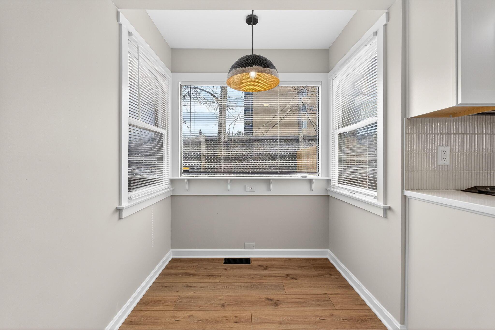 33 Rosslyn Avenue