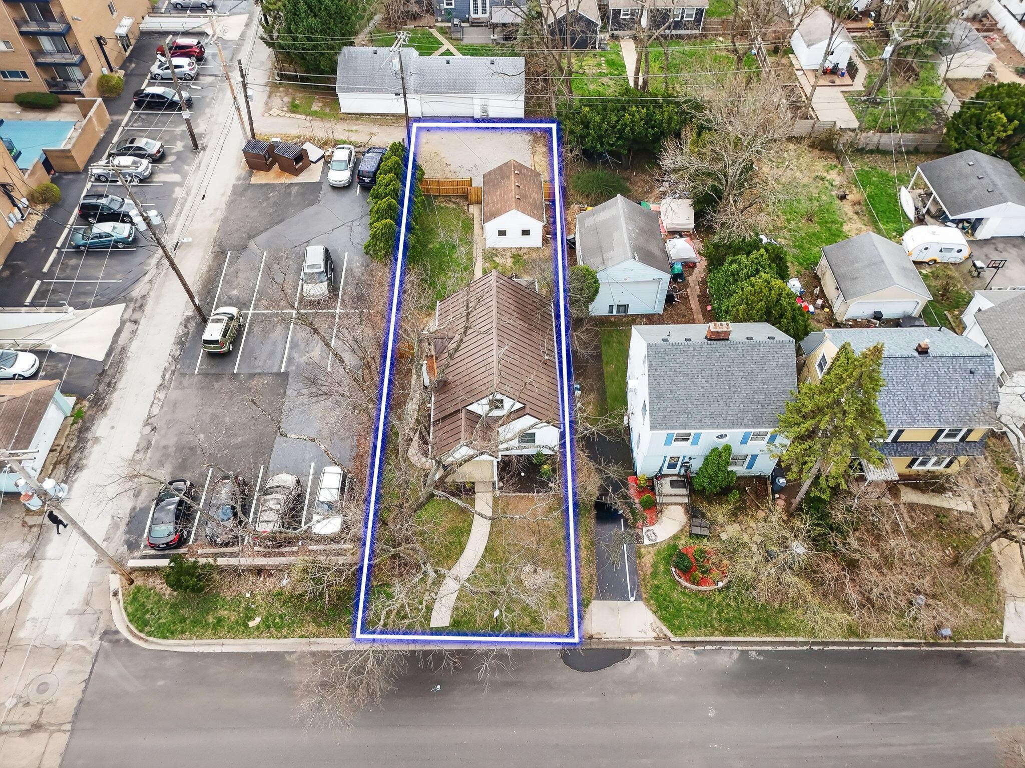 33 Rosslyn Avenue