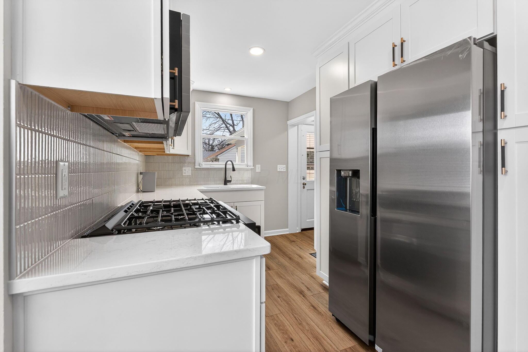 33 Rosslyn Avenue