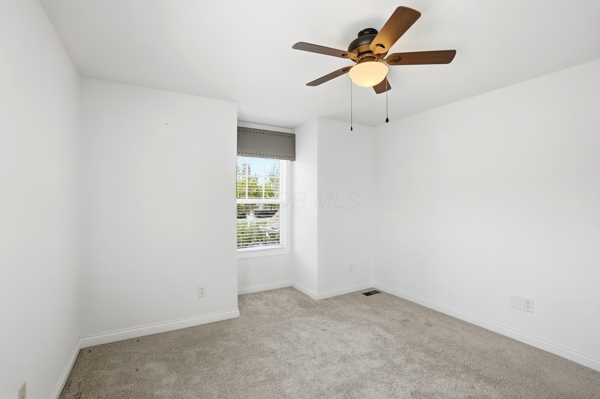 8886 Winemack Lane