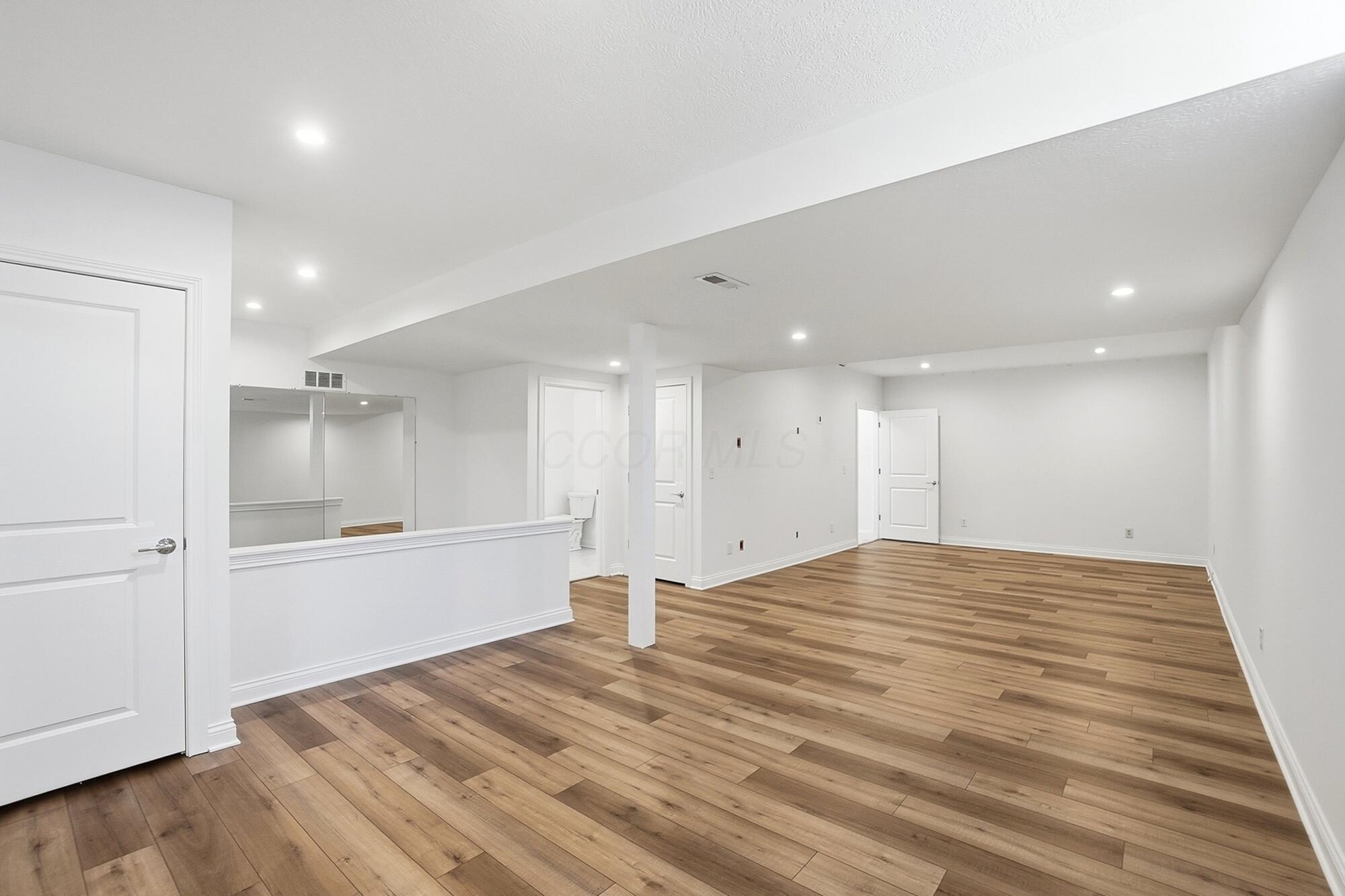 8886 Winemack Lane