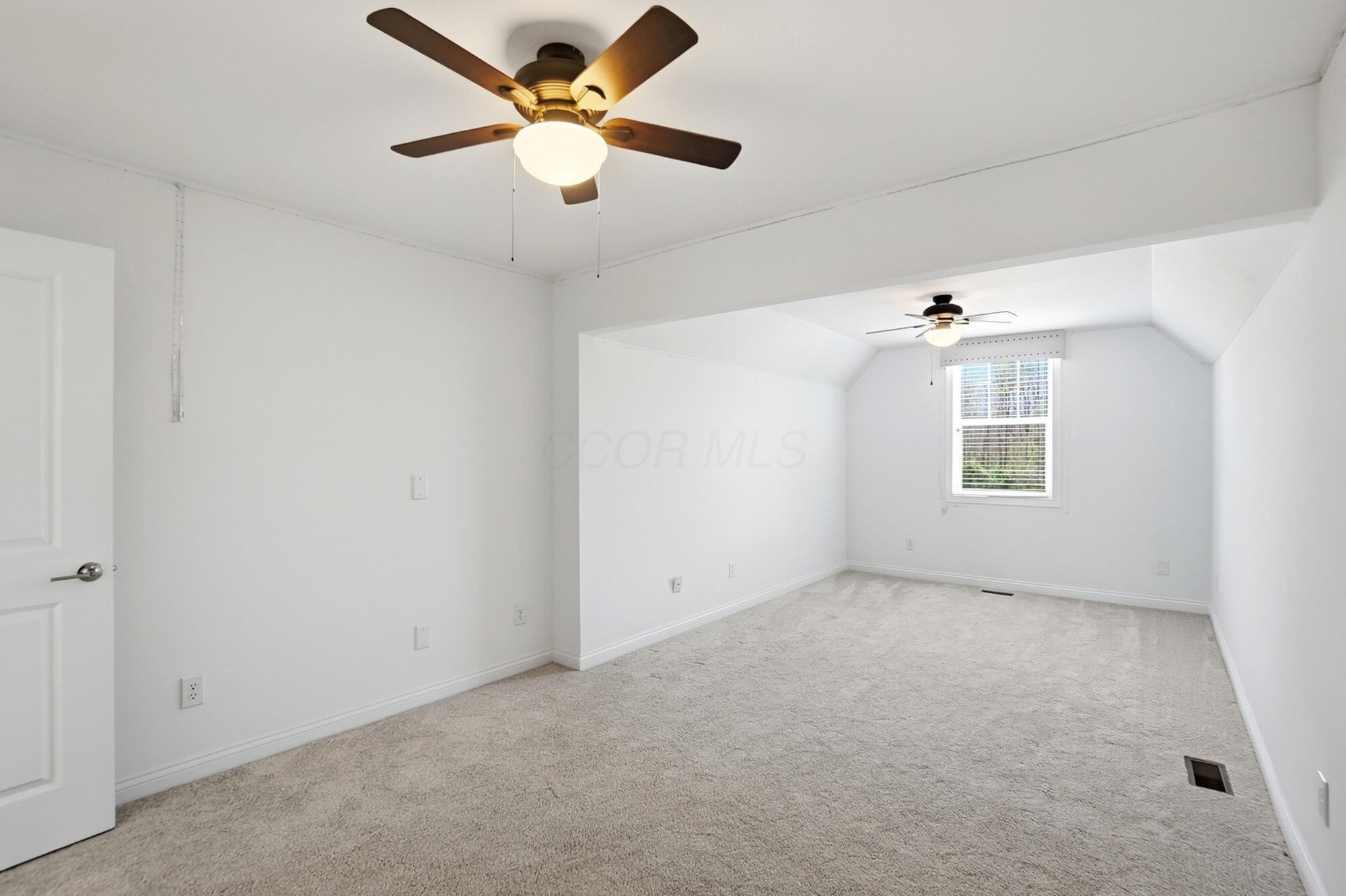 8886 Winemack Lane