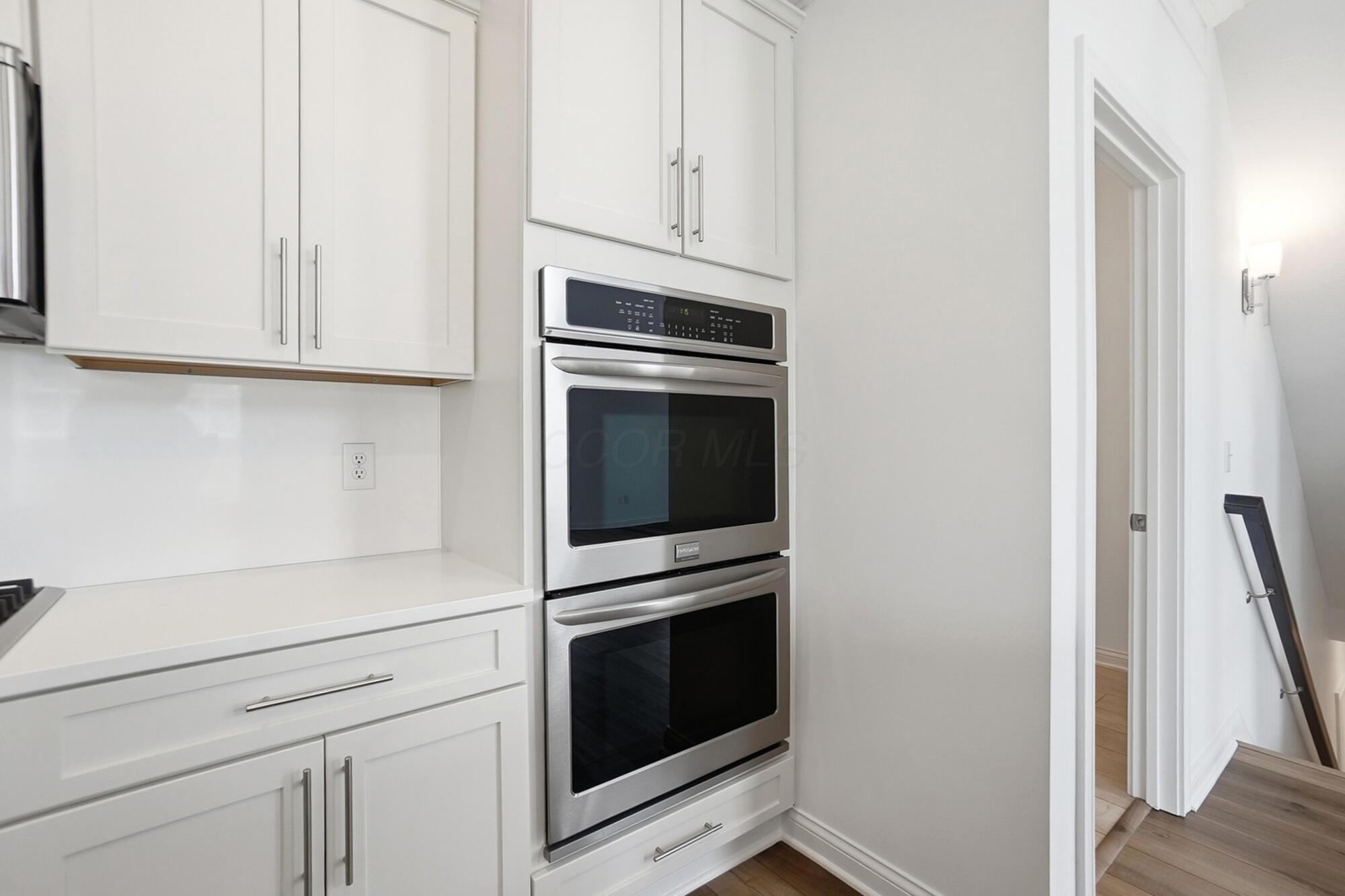 8886 Winemack Lane