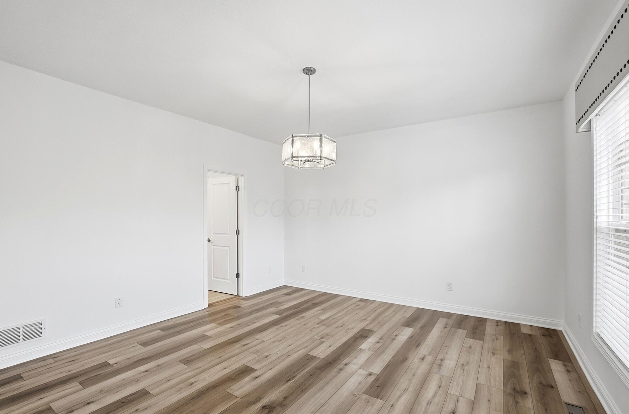 8886 Winemack Lane