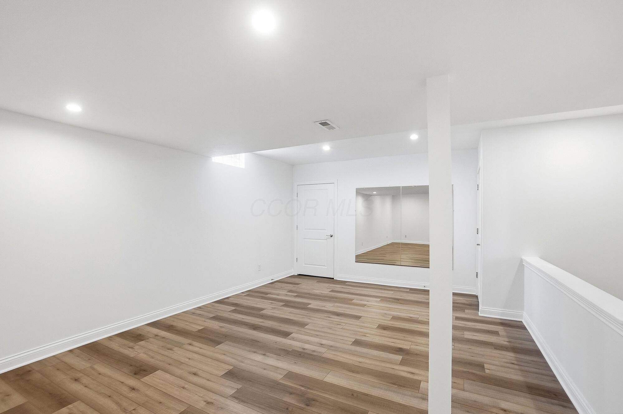 8886 Winemack Lane