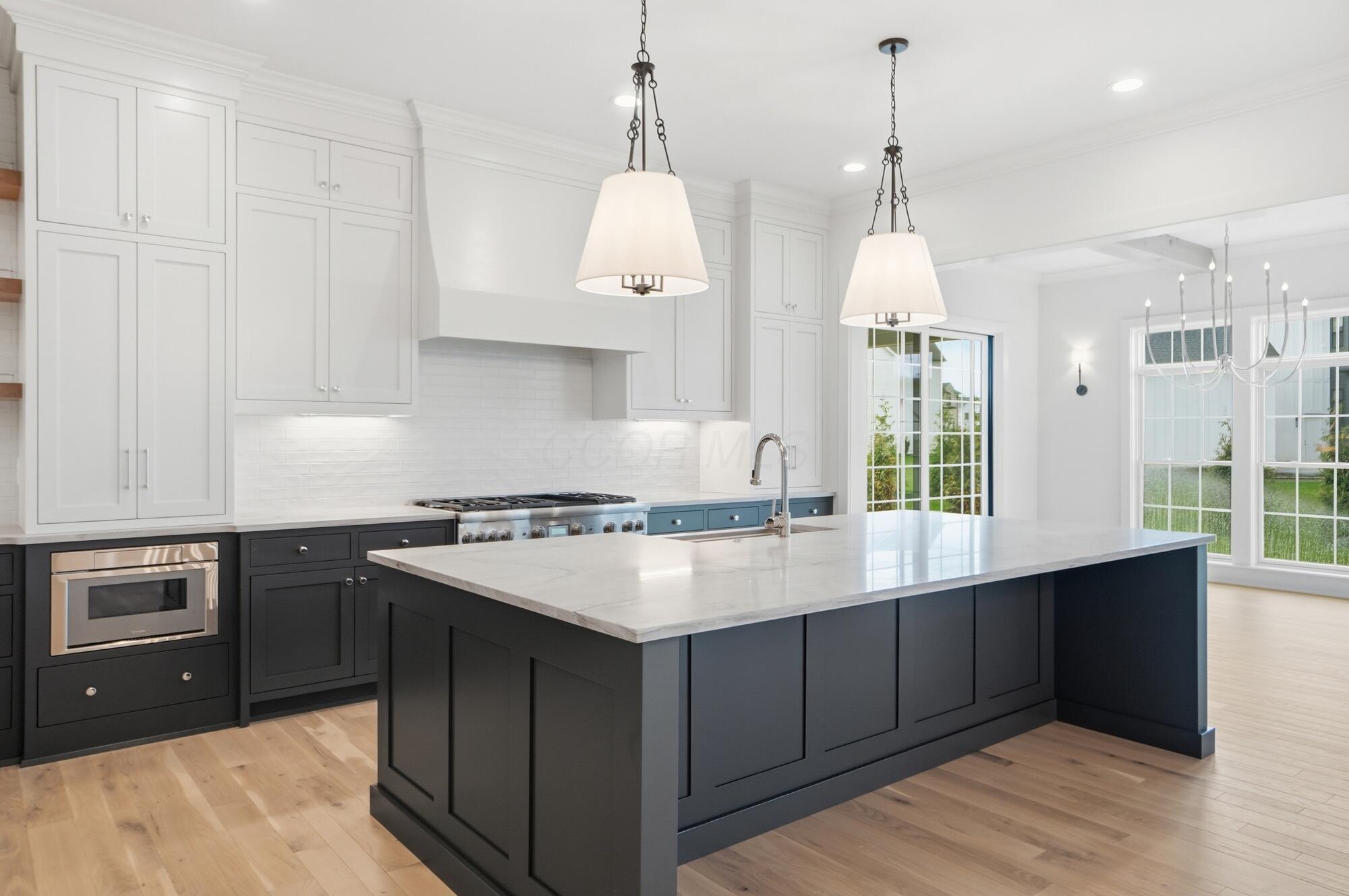 8211 Canopy Glen Drive
