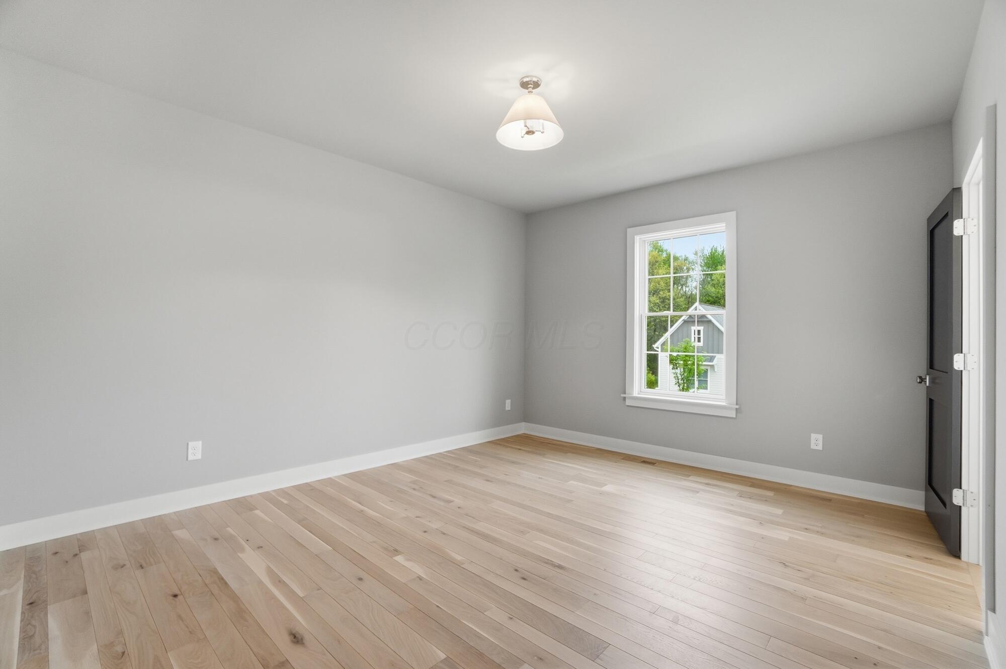 8211 Canopy Glen Drive