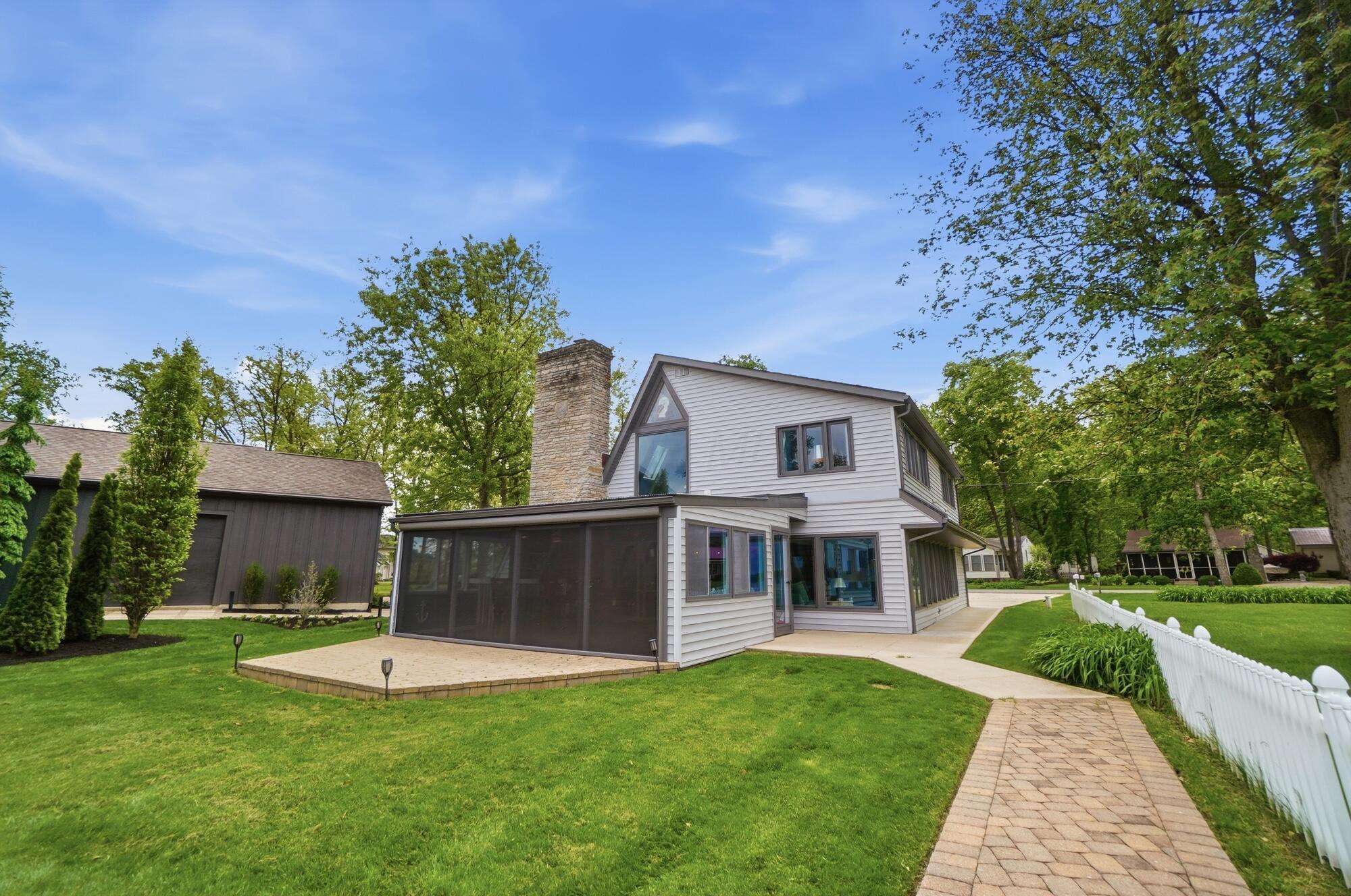 10857 Seminole Shore Drive