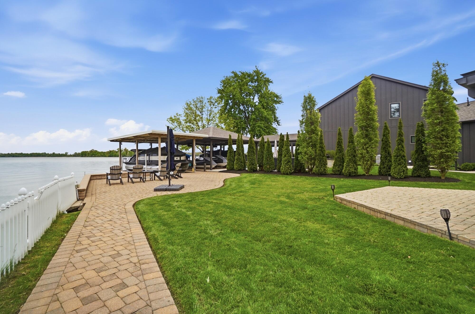 10857 Seminole Shore Drive