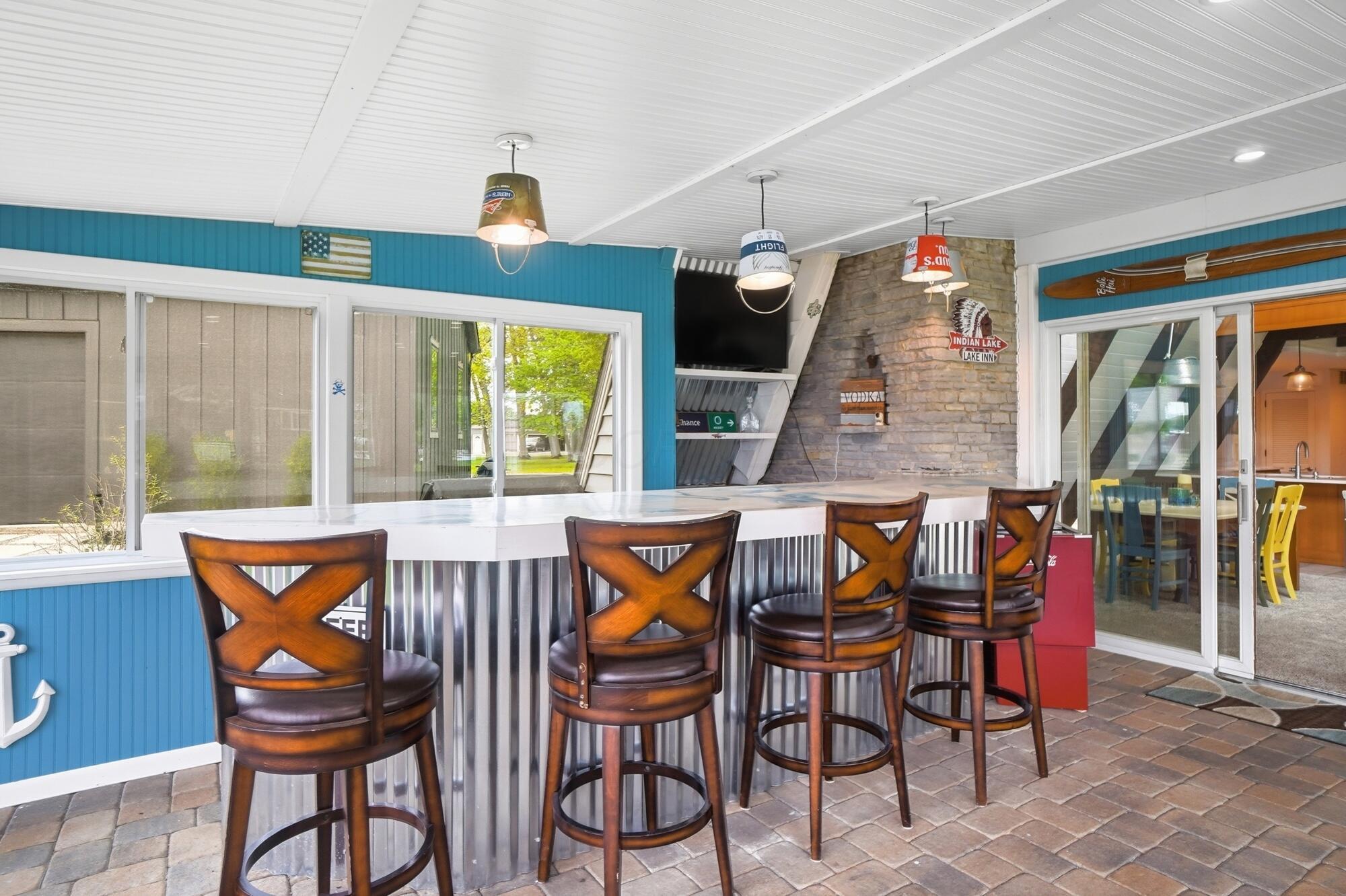 10857 Seminole Shore Drive