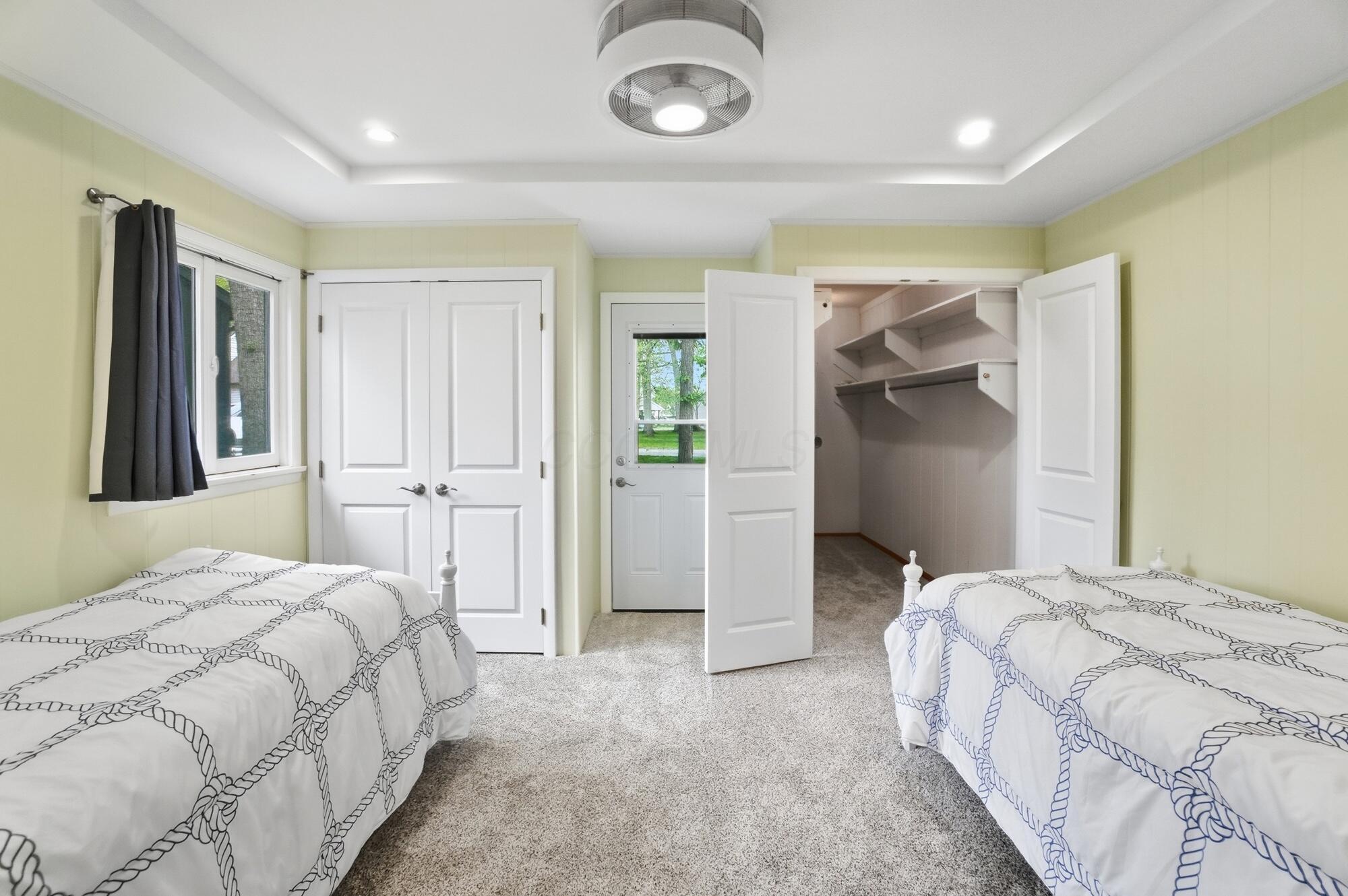 10857 Seminole Shore Drive