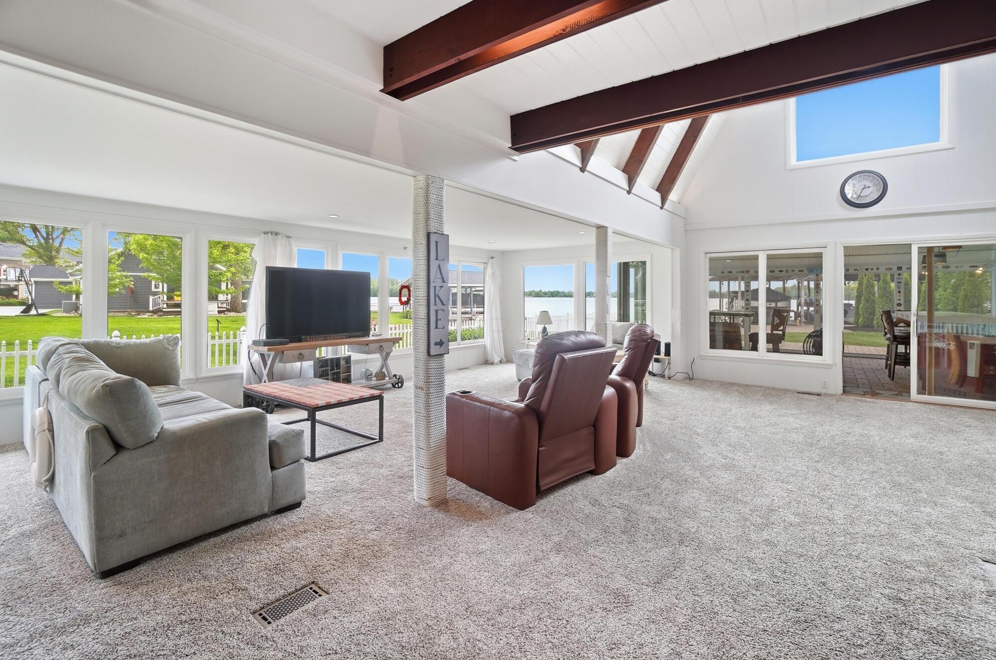 10857 Seminole Shore Drive