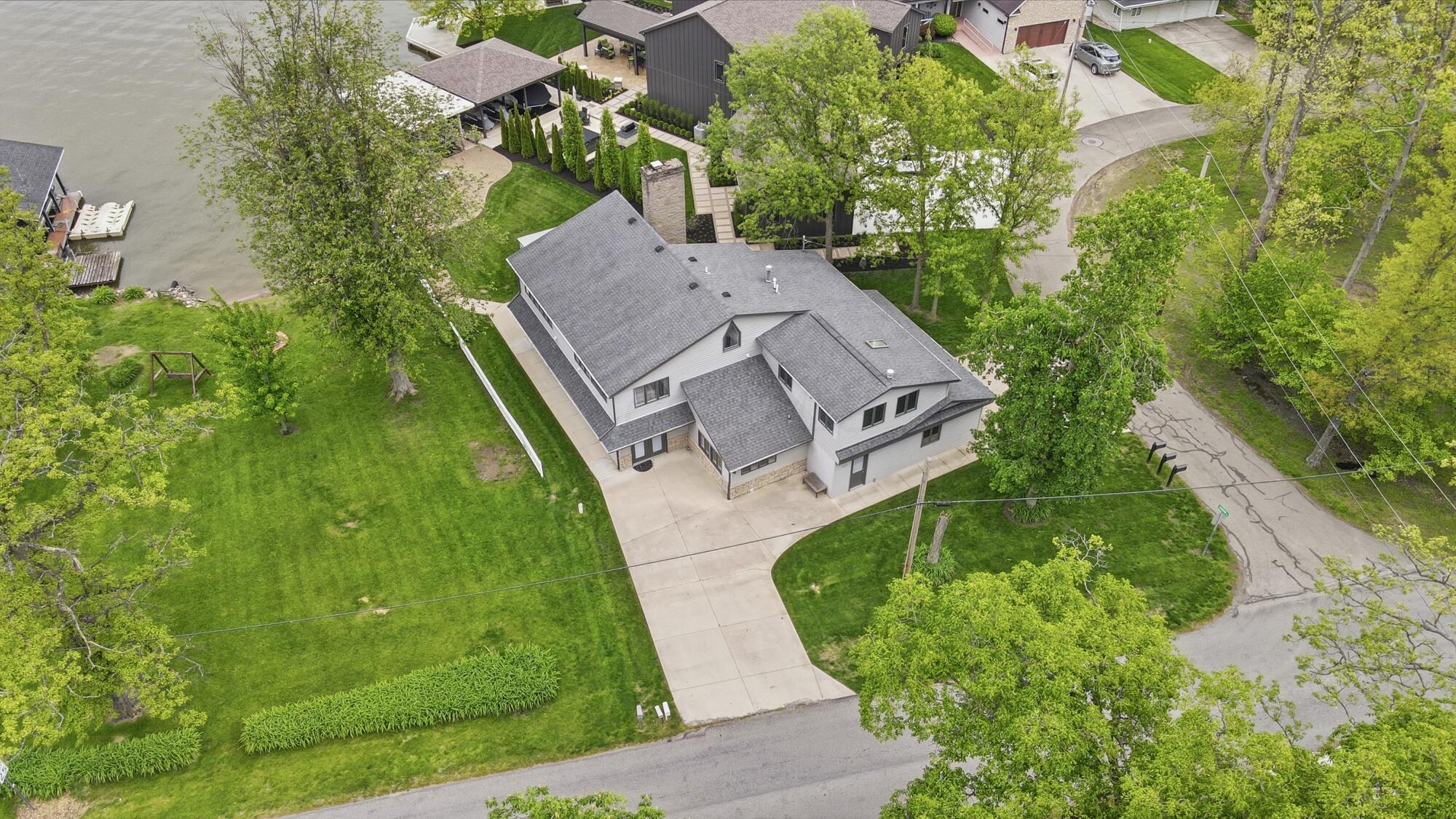 10857 Seminole Shore Drive