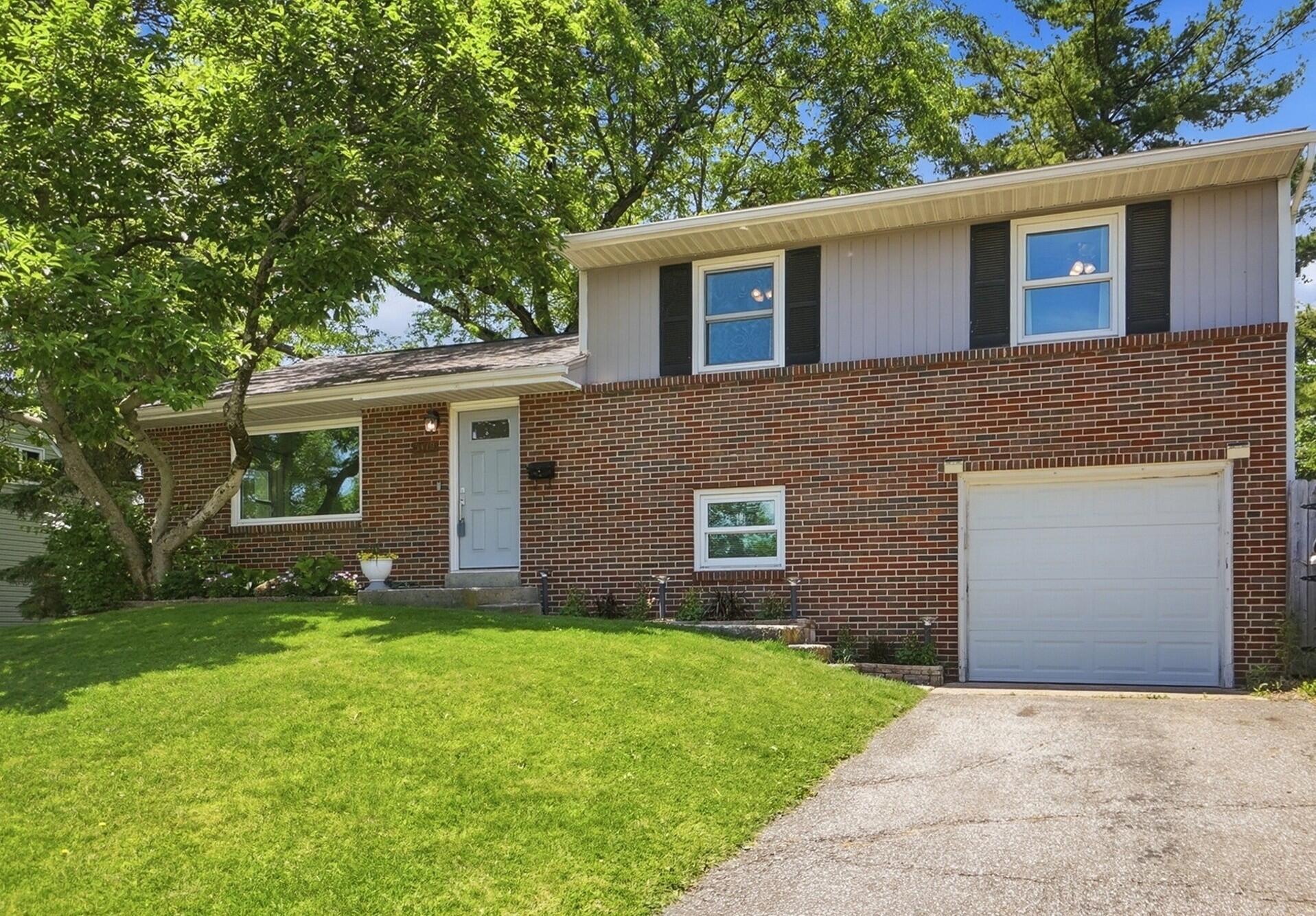 3419 Clearview Avenue