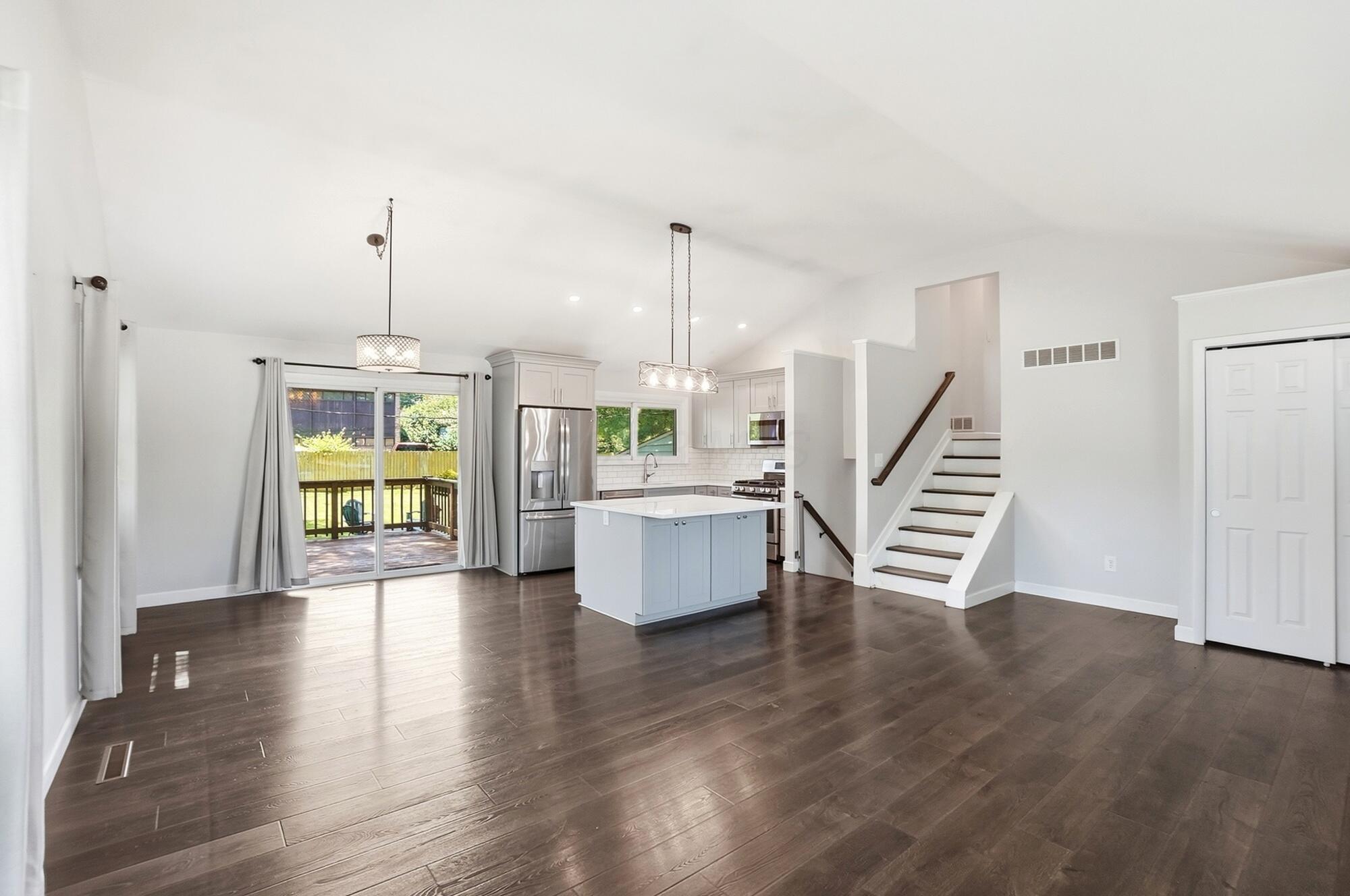 3419 Clearview Avenue