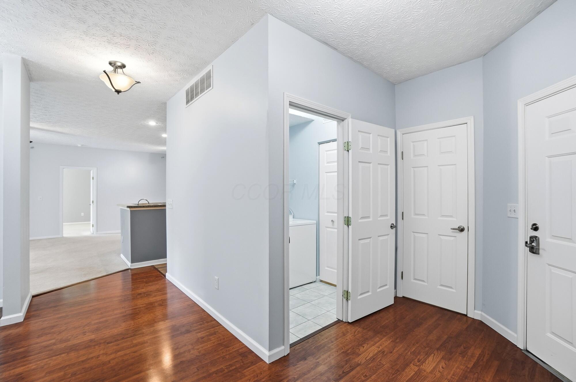 3115 Heron Pointe, 204